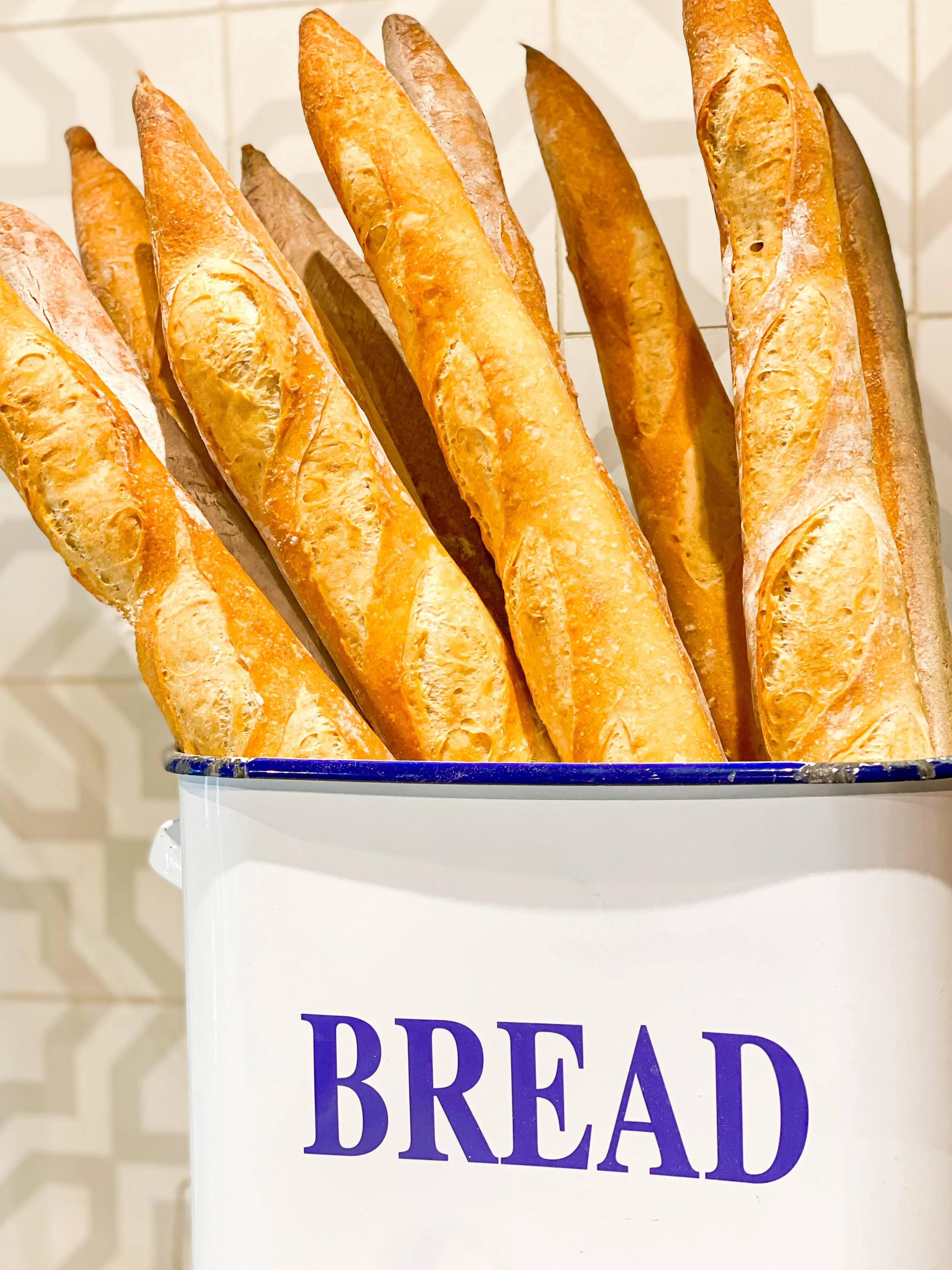 baguette bin.jpg