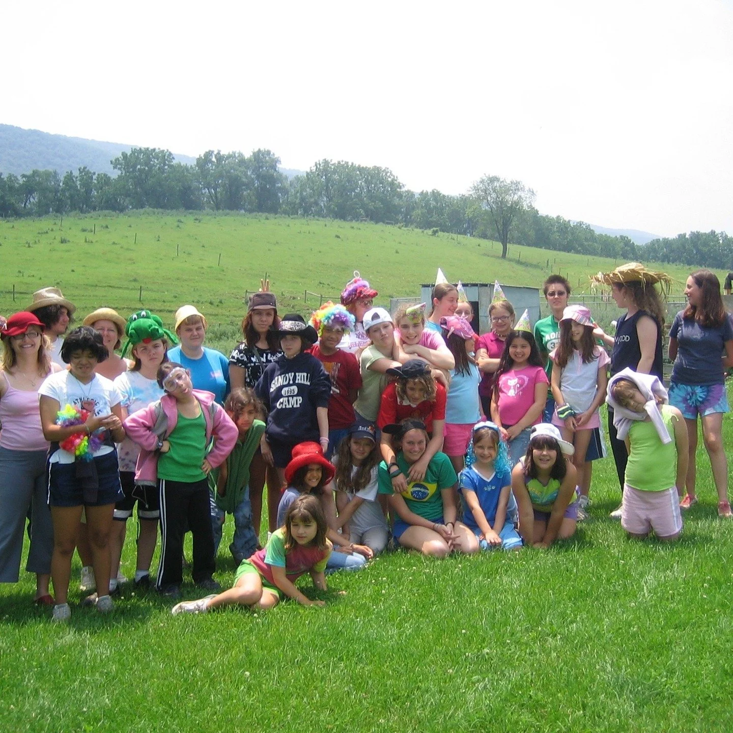 TBT 2006 Crazy Hat Day! Twenty years later let's plan another one!
#hameaufarm