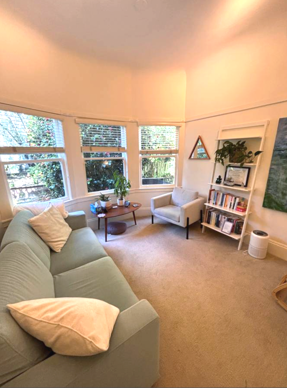 Quiet therapy office in Presidio Heights with warm, calming decor