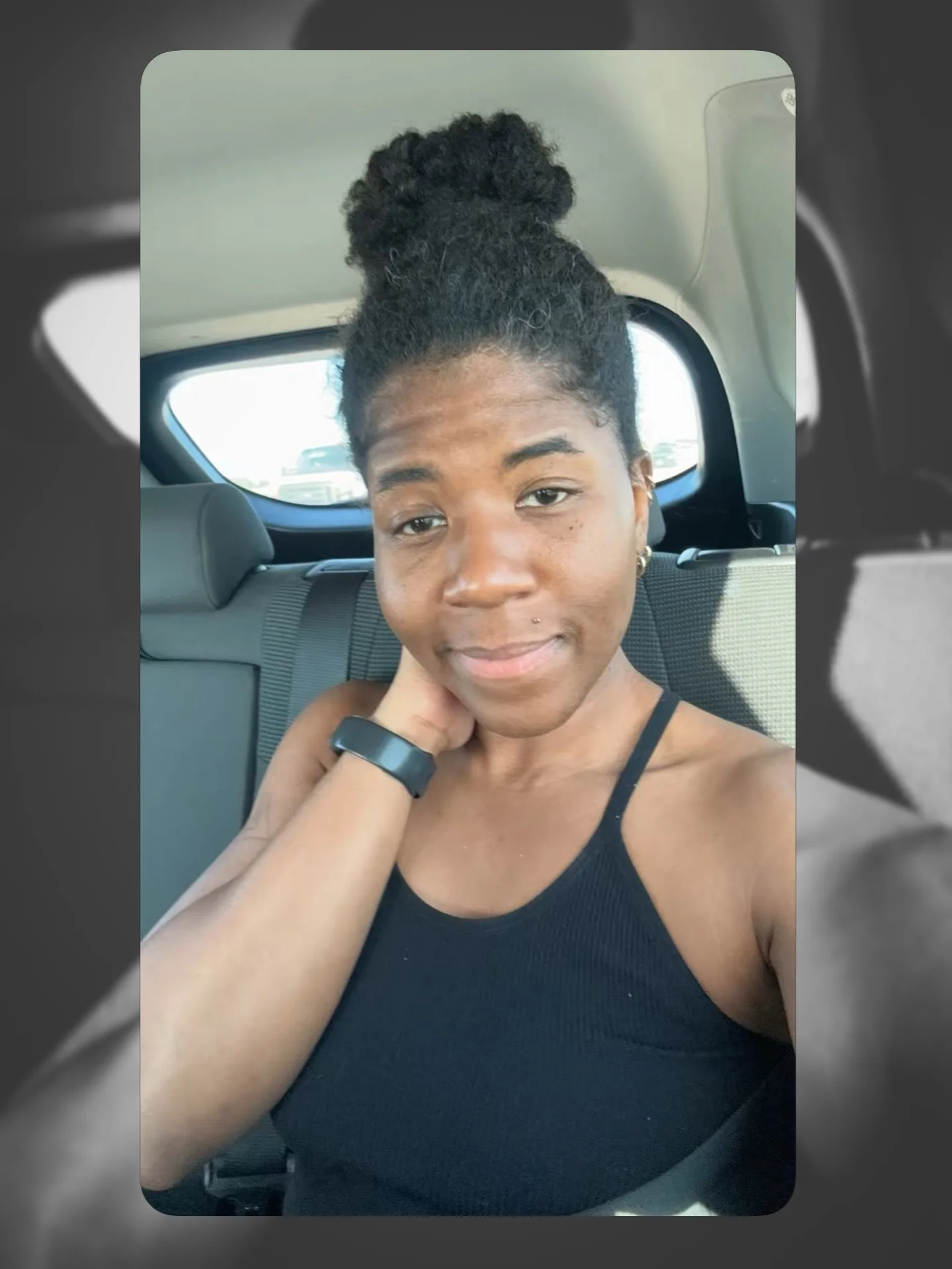 It&rsquo;s been a long ass week long ass month, long ass year, but BAYYBEEE, I&rsquo;m getting through it and ain&rsquo;t nothing hindering this face card! 
My joy is preserved 
My abundance secured 
😮&zwj;💨❤️😏
#facecardfriday #joyisinthejourney #