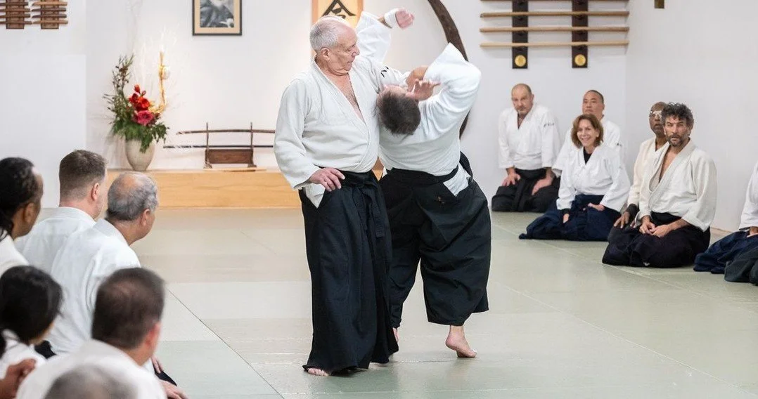 A few outtakes from the fantastic Christmas Seminar, courtesy of Javier Dominguez. Still basking in the joy of it all!