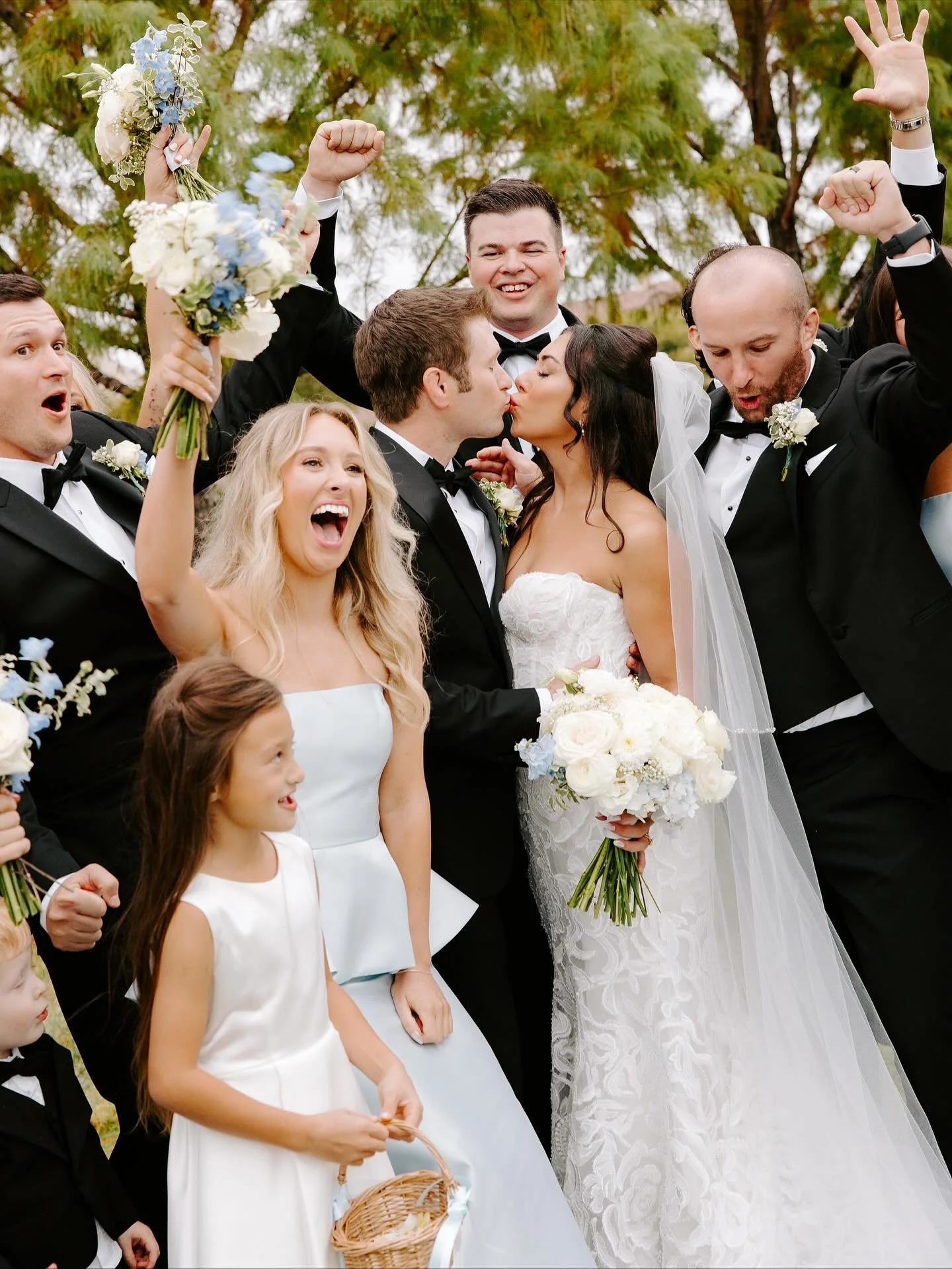 a little spread of a wonderful day spent with the Hale&rsquo;s! what was supposed to be a rainy day ended up perfect with these two! unbelievable thankful to have clients as sweet as you two!!! 🤟🏼✨
