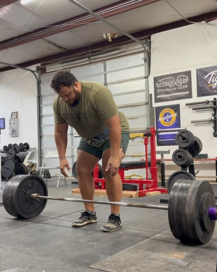 SOLID SATURDAY AT HoPSC

OG @jbert0512 stopped by to check out the new spot and rip a new PR. They say everything&rsquo;s bigger in Texas but it&rsquo;s still HEAVIER here!

Young @eli_latiolais with an absurd set of 5 on squats fresh off a big compe