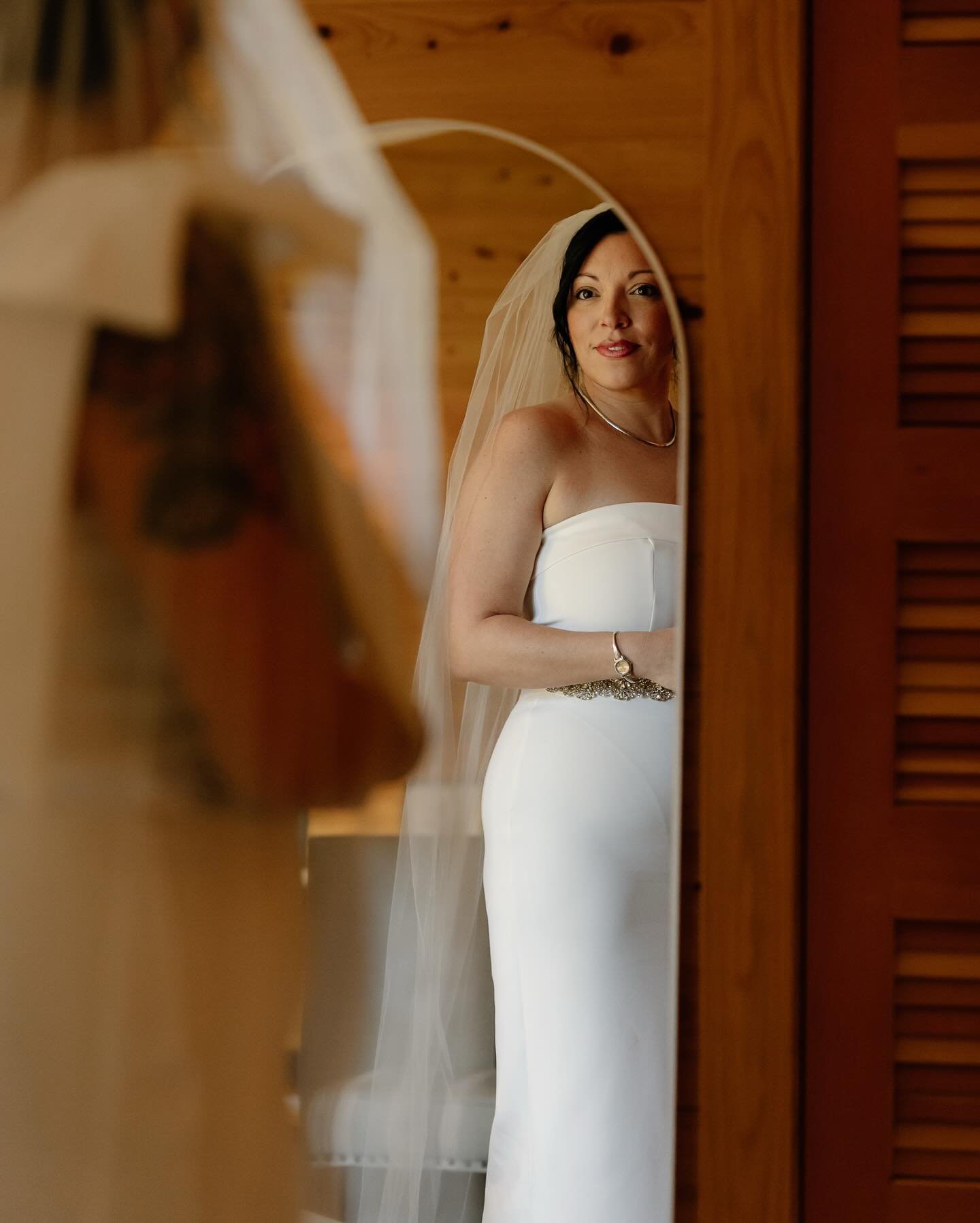 the BEST thing about my work as a photographer is that I get to meet and work with just genuinely wonderful people like K &amp; B. These are from their beautiful, family-filled July microwedding. (yes July, I couldn&rsquo;t decide on what to post) 

