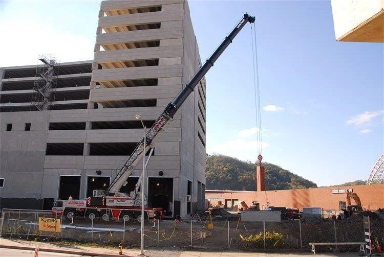 Three Rivers Casino Allegheny Crane.jpg