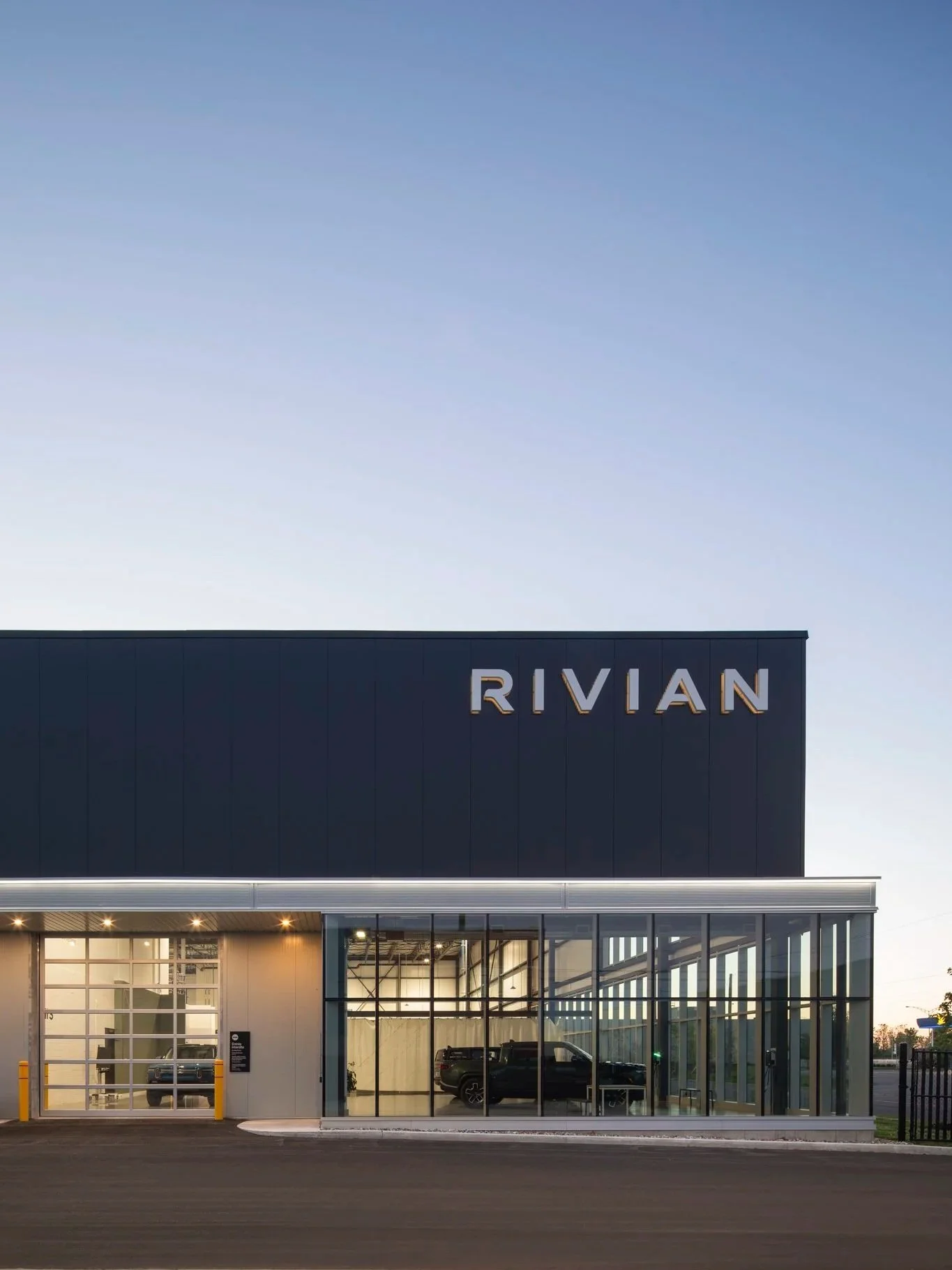JPEG-LR-RIVIAN-8.jpg