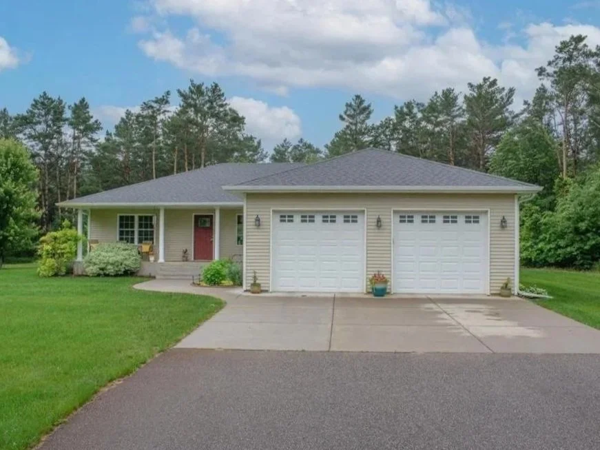 SOLD-15728 Friends Court, Royalton