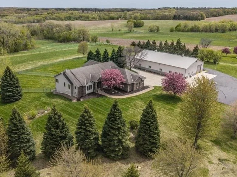 SOLD-25900 Highview Avenue, Farmington