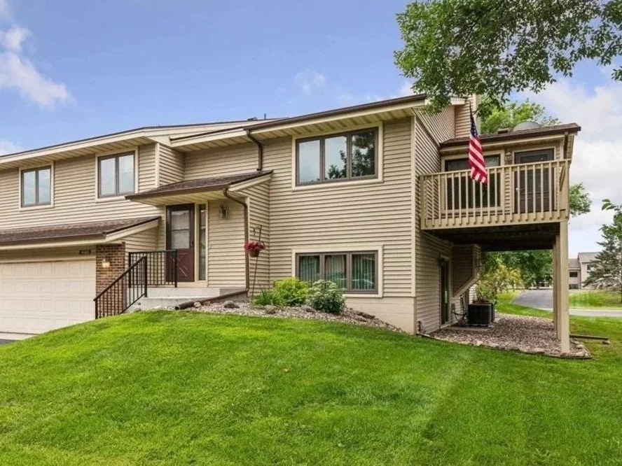 SOLD-14853 Embry Path, Apple Valley