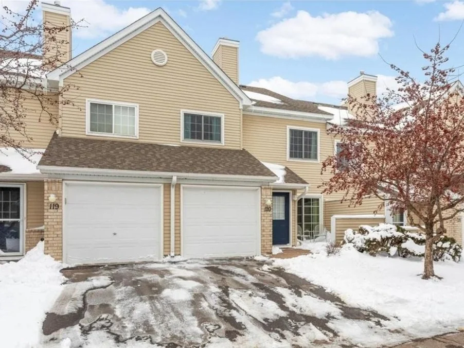 SOLD-2210 Ranchview Lane N #120, Plymouth