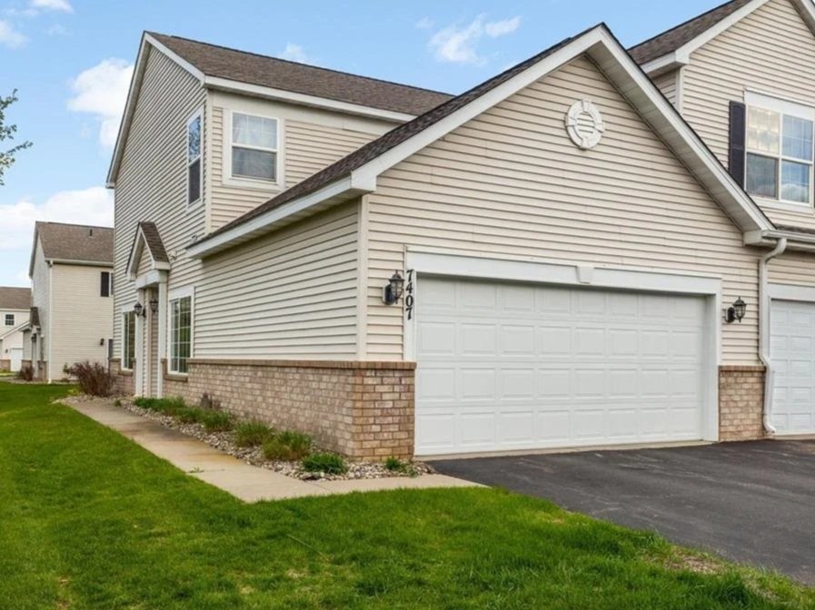 SOLD-7407 Derby Lane, Shakopee