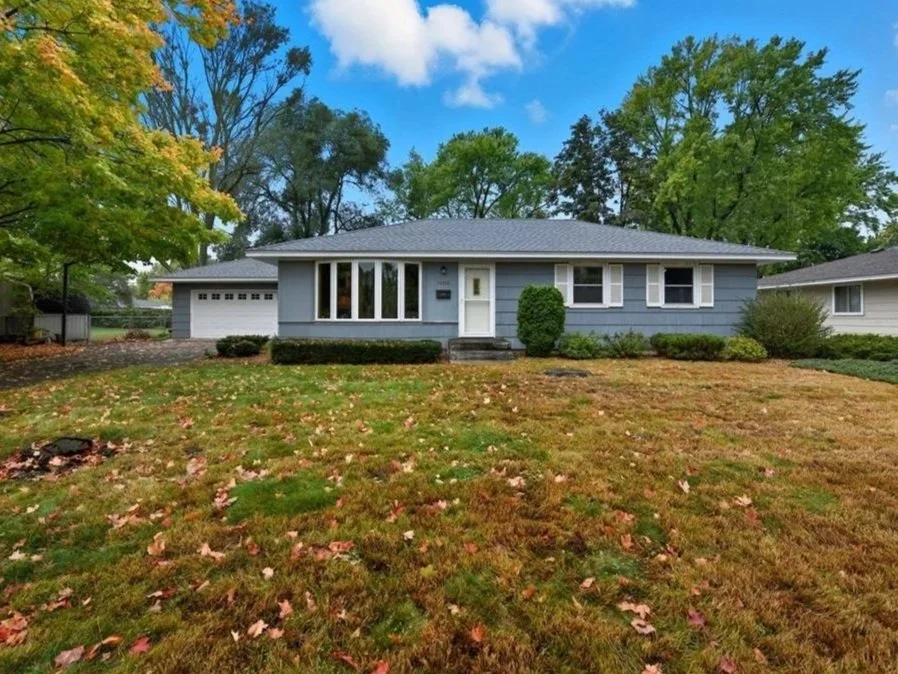 SOLD-10910 Little Avenue South, Bloomington