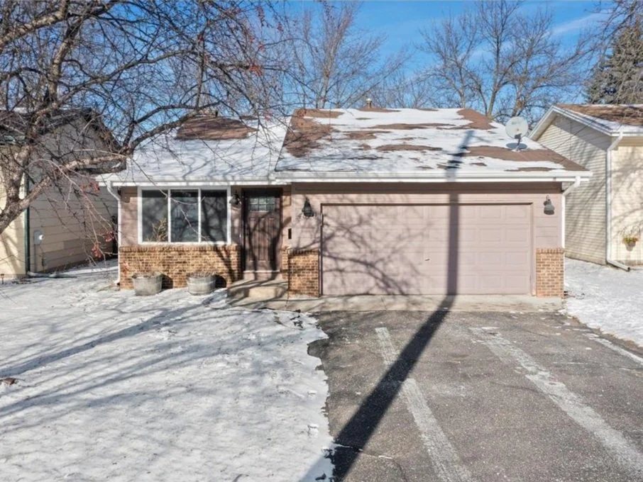 SOLD-4870 W 125th Street, Savage