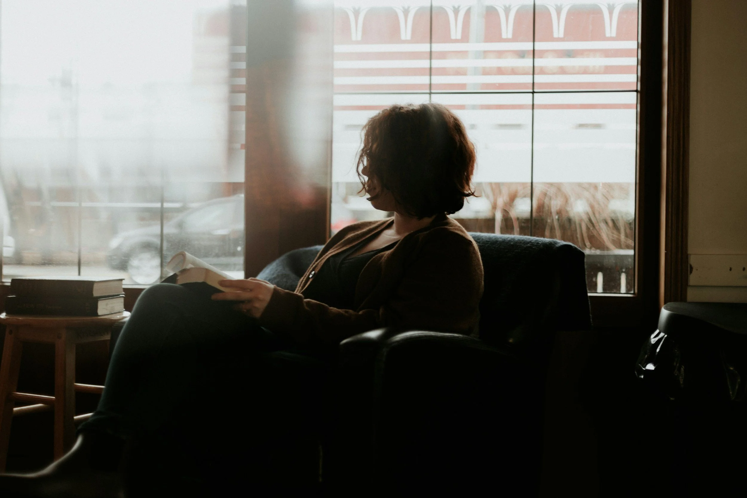 Adult wondering whether EMDR can help with trauma and childhood memory gaps