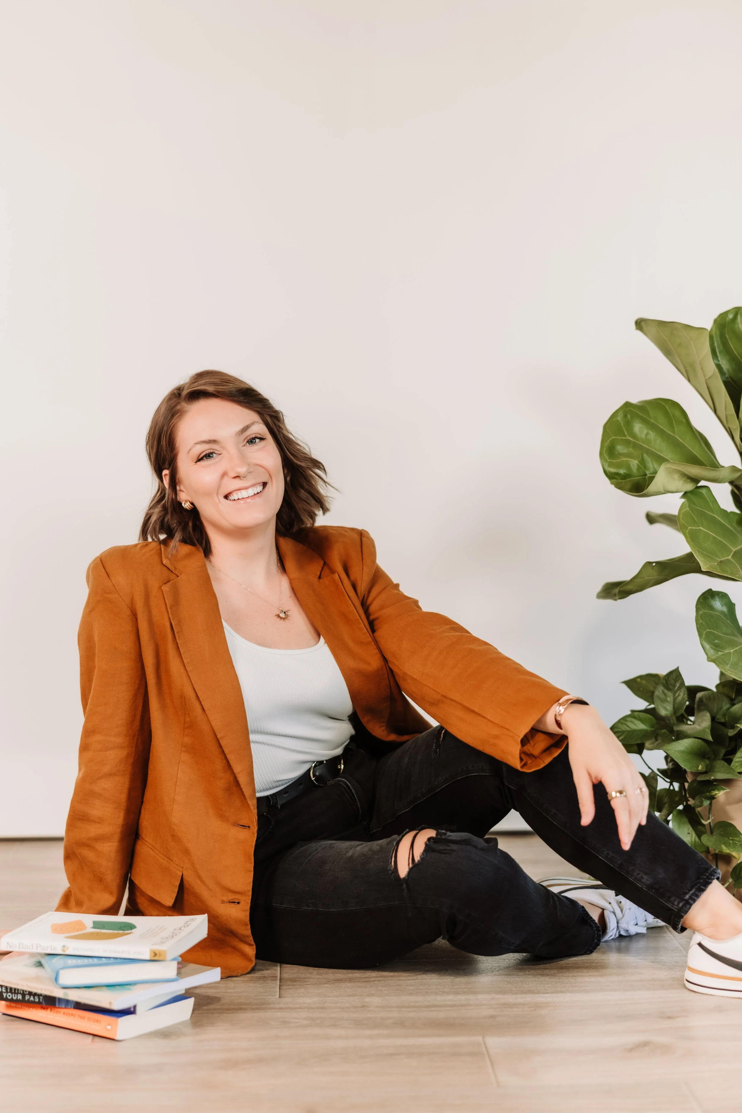 Hannah Ciampini, LCSW, EMDR and Brainspotting intensive therapist in Pensacola, Florida