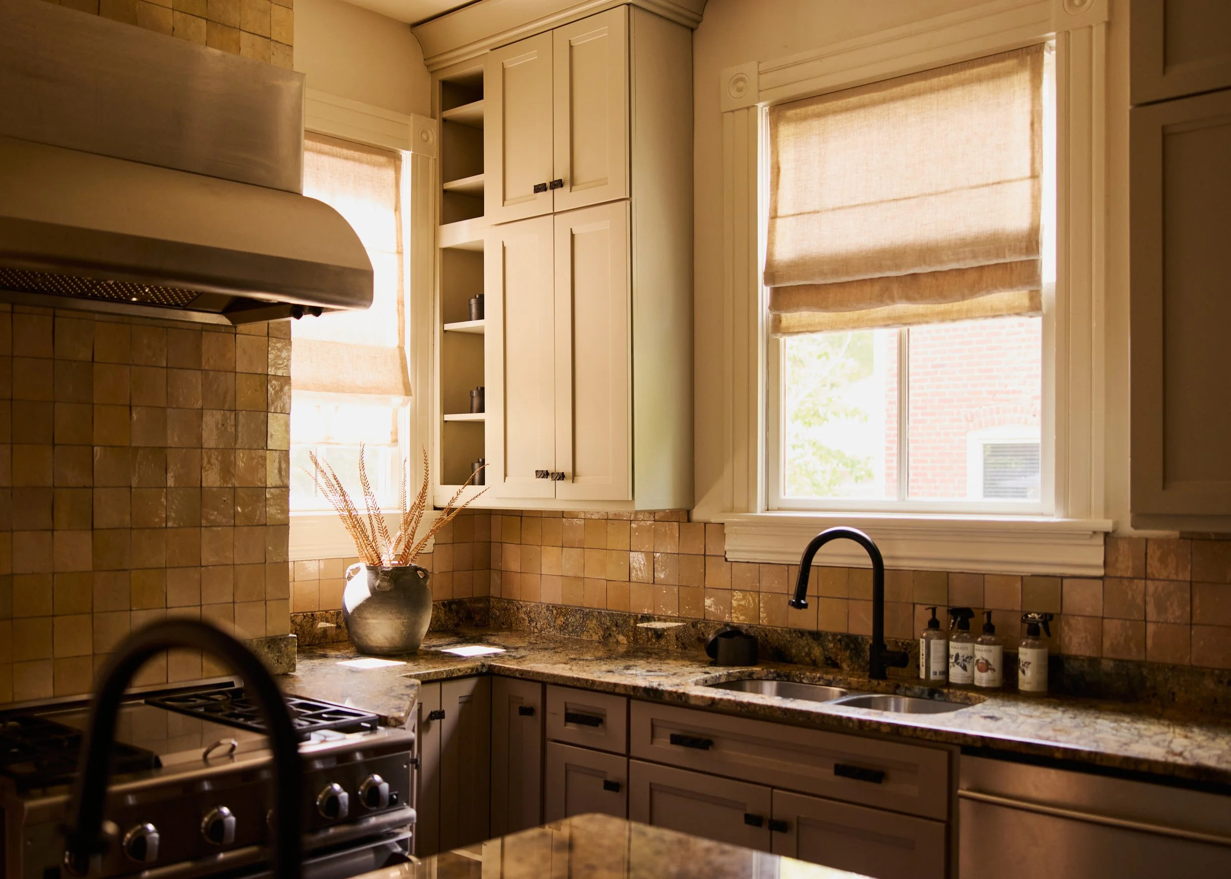 606 W 31st St - 202508 - Studio Tarea7887.jpg