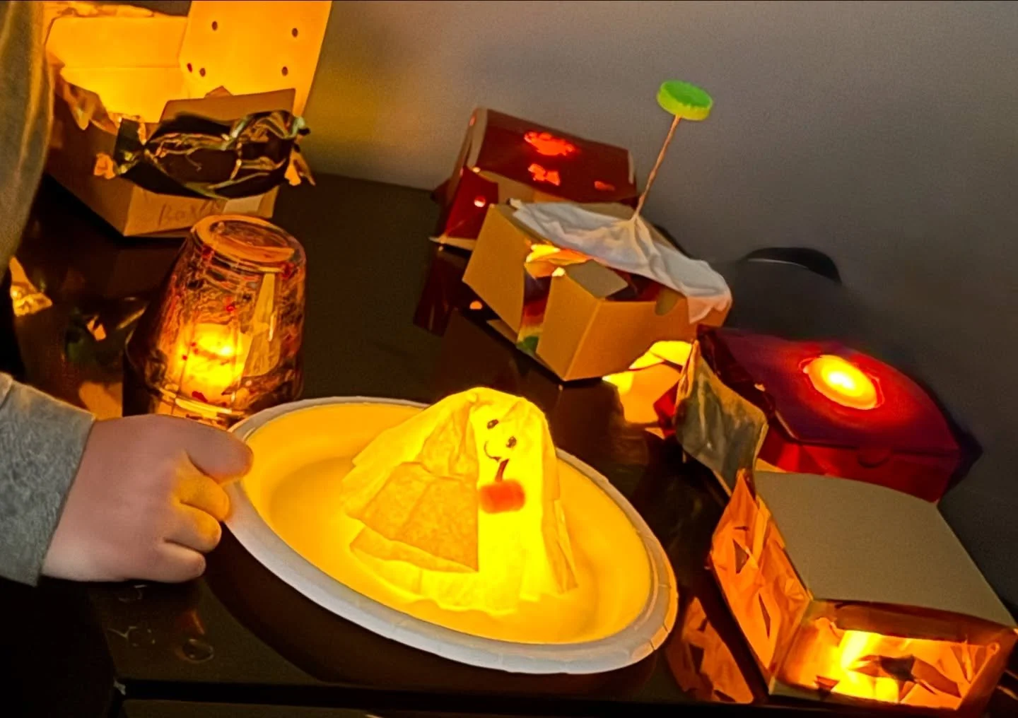 The Engineering Design Process teaches kids how to think, not what to think,  to  creatively  solve problems step-by-step through Ask, Imagine, Plan, Create, Test, Improve, and Share. They build critical thinking, resilience, teamwork, and confidence