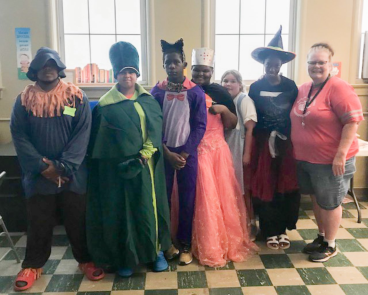 Enchanted Summer Adventures: Yazoo City Club Activities Inspired by The Wizard of Oz
