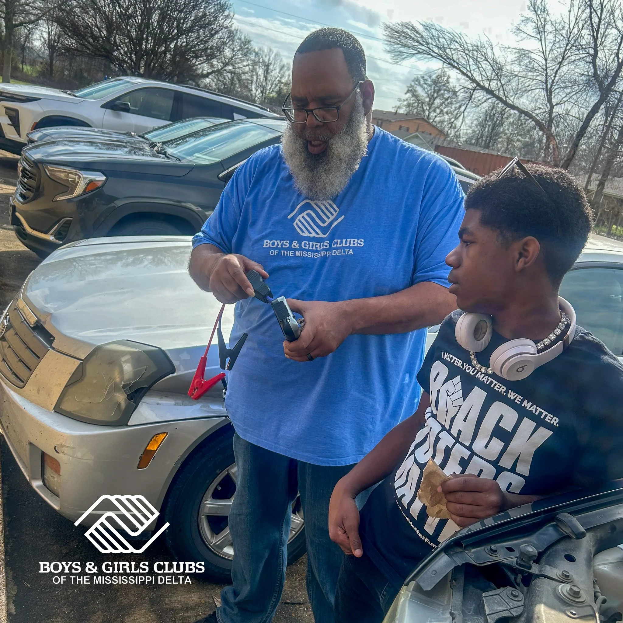 🔧 Under the hood and building character! 🔧

Today during Passport2Manhood, Mr. Thompson and Ms. Nadia's class learned how to change oil and charge a car battery. These young men are gaining real-world skills that will last a lifetime!

Passport2Man