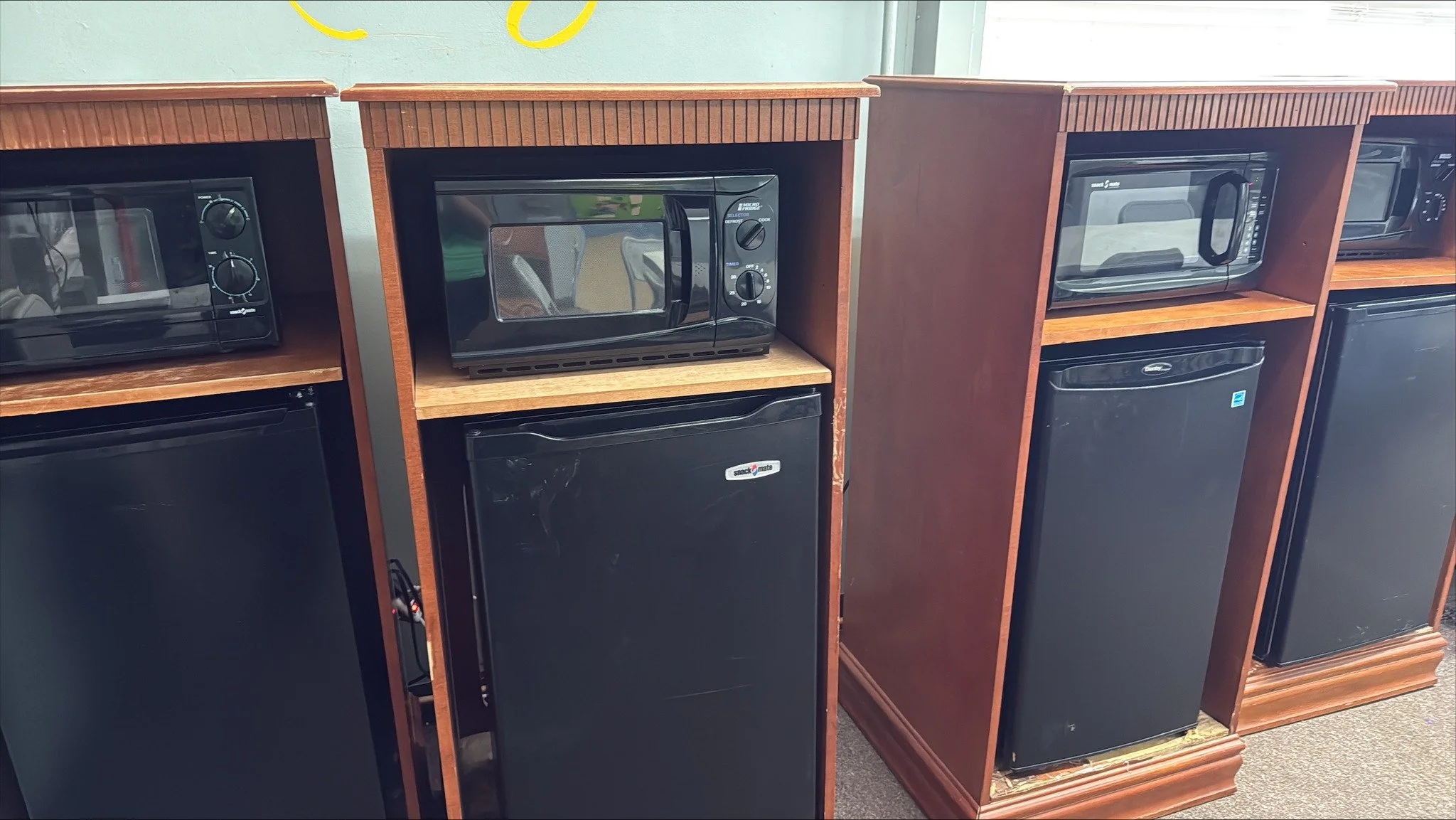A massive thank you to Hampton Inn for helping us spruce up our Club! 🛠️✨

Thanks to their generous donation of mini fridges, microwaves, and cabinets, our space is feeling more like home for our members. We are so thankful for local businesses who 