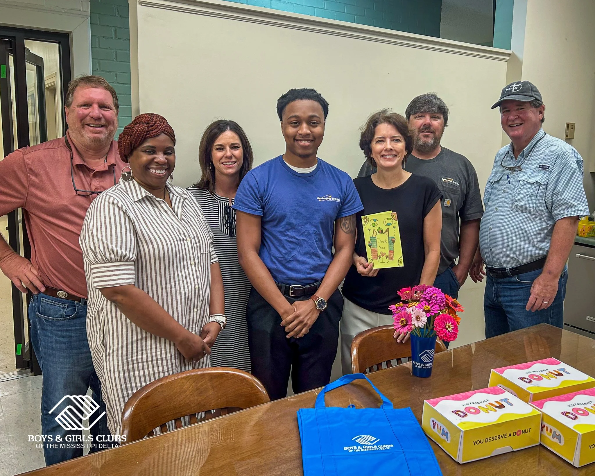 🙌💙 A sweet thank you to our friends at Greenwood Utilities!

We are so grateful for their genuine support of our Club children and families. Hart Henson, our Resource Development Director, stopped by their downtown Greenwood office with donuts and 