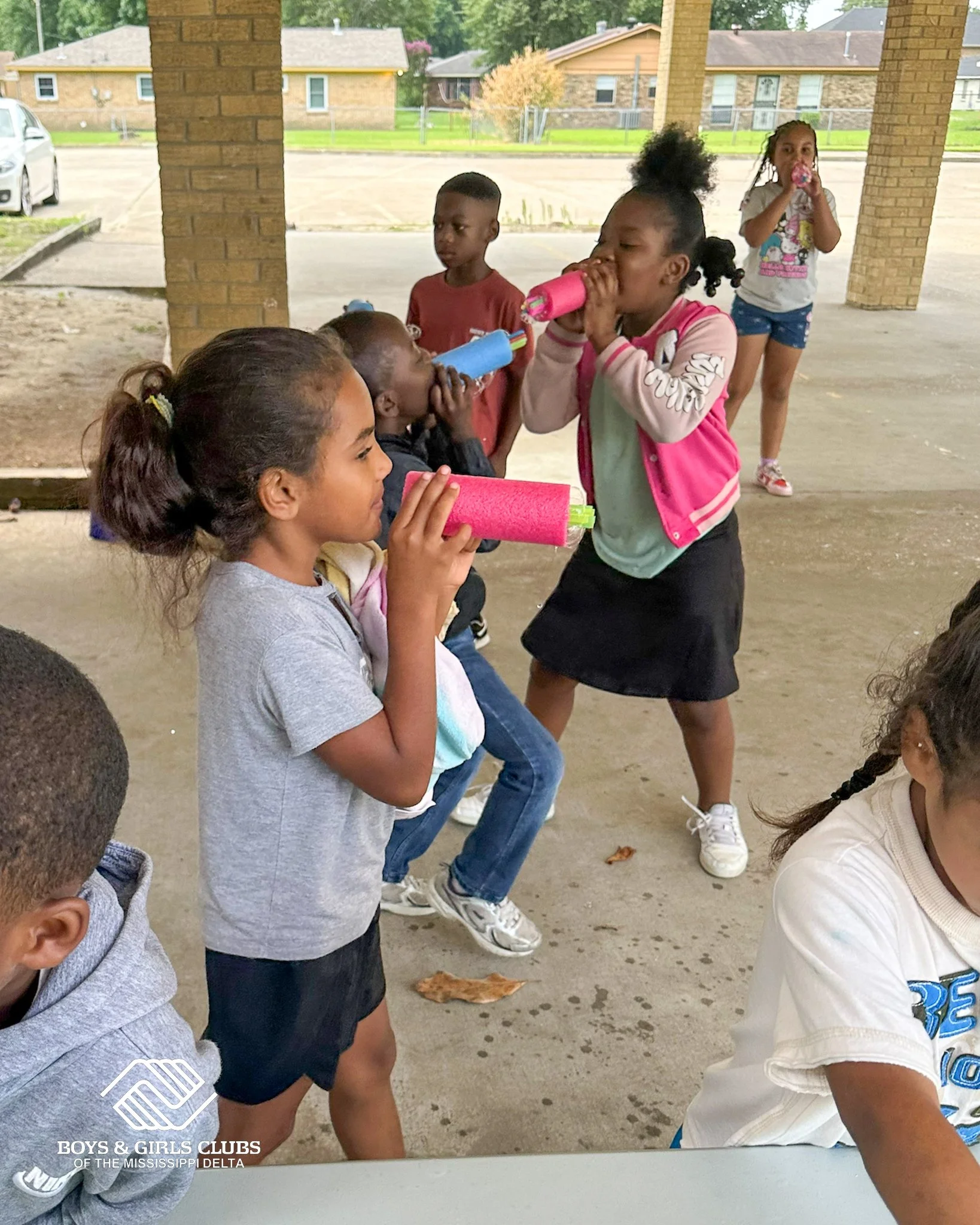 🫧 Bubbles, creativity, and huge smiles!

Our 6- to 8-year-olds made bubble blowers with Program Coordinator Brittany Hollamon and the joy was contagious! Learning through play is the best kind of learning. 💙

What was your favorite hands-on activit