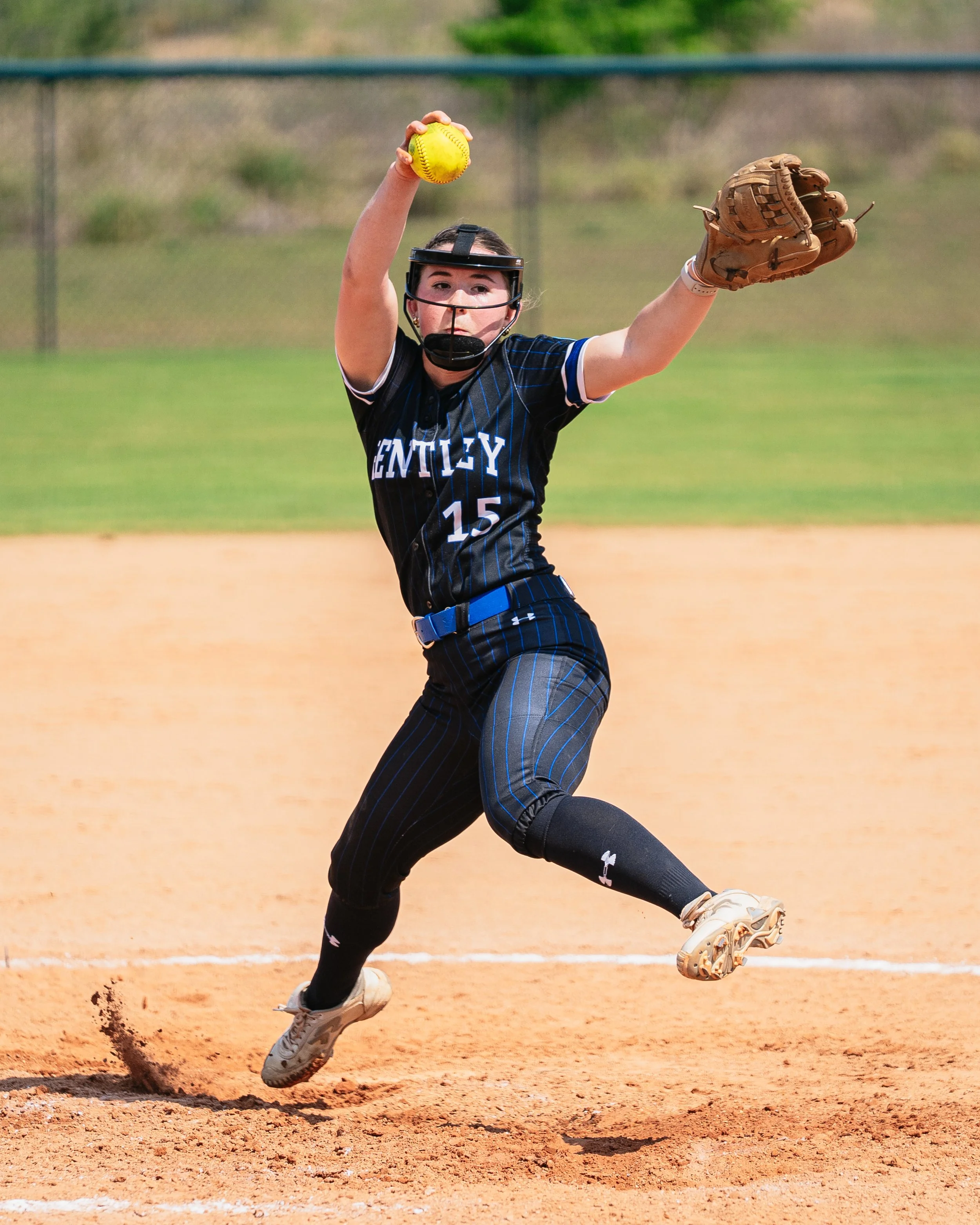 BentleyU_Softball-Game02_2025-03-09-124.JPEG