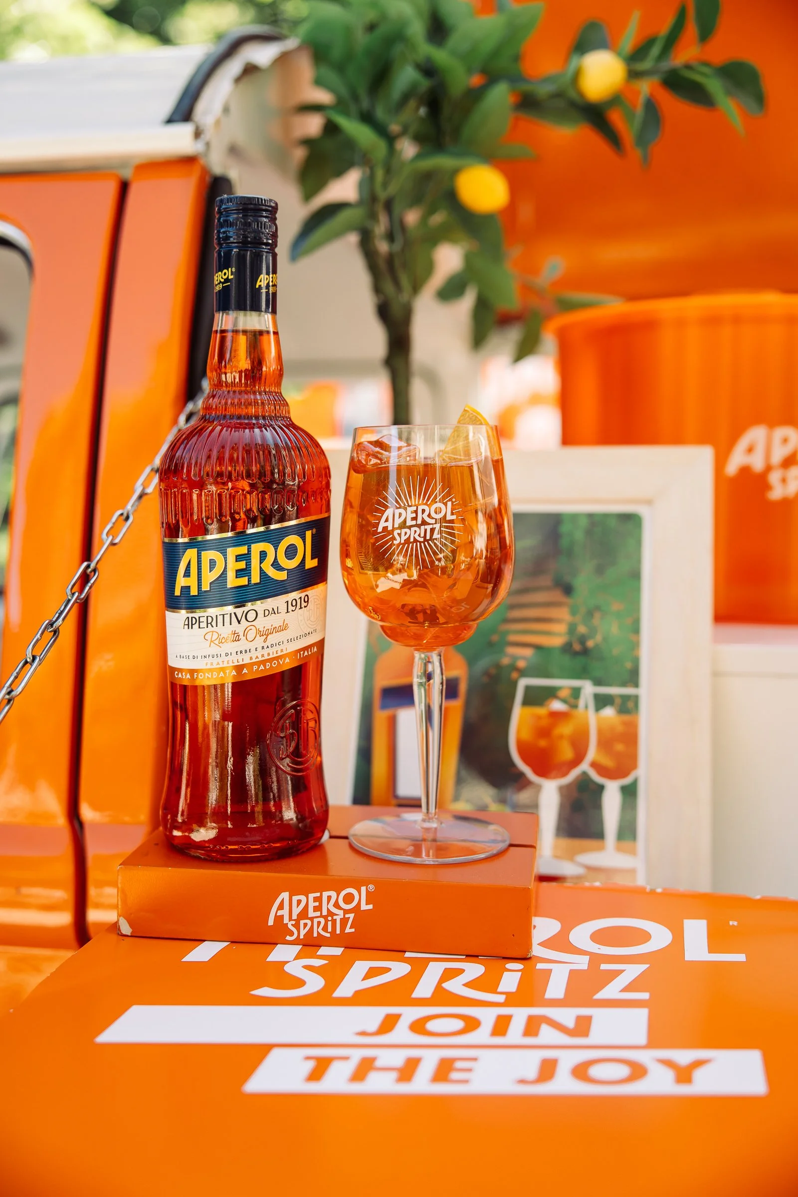 glasilka_aperol_turnonthesunset_knafelj_11062026_web_038.jpg