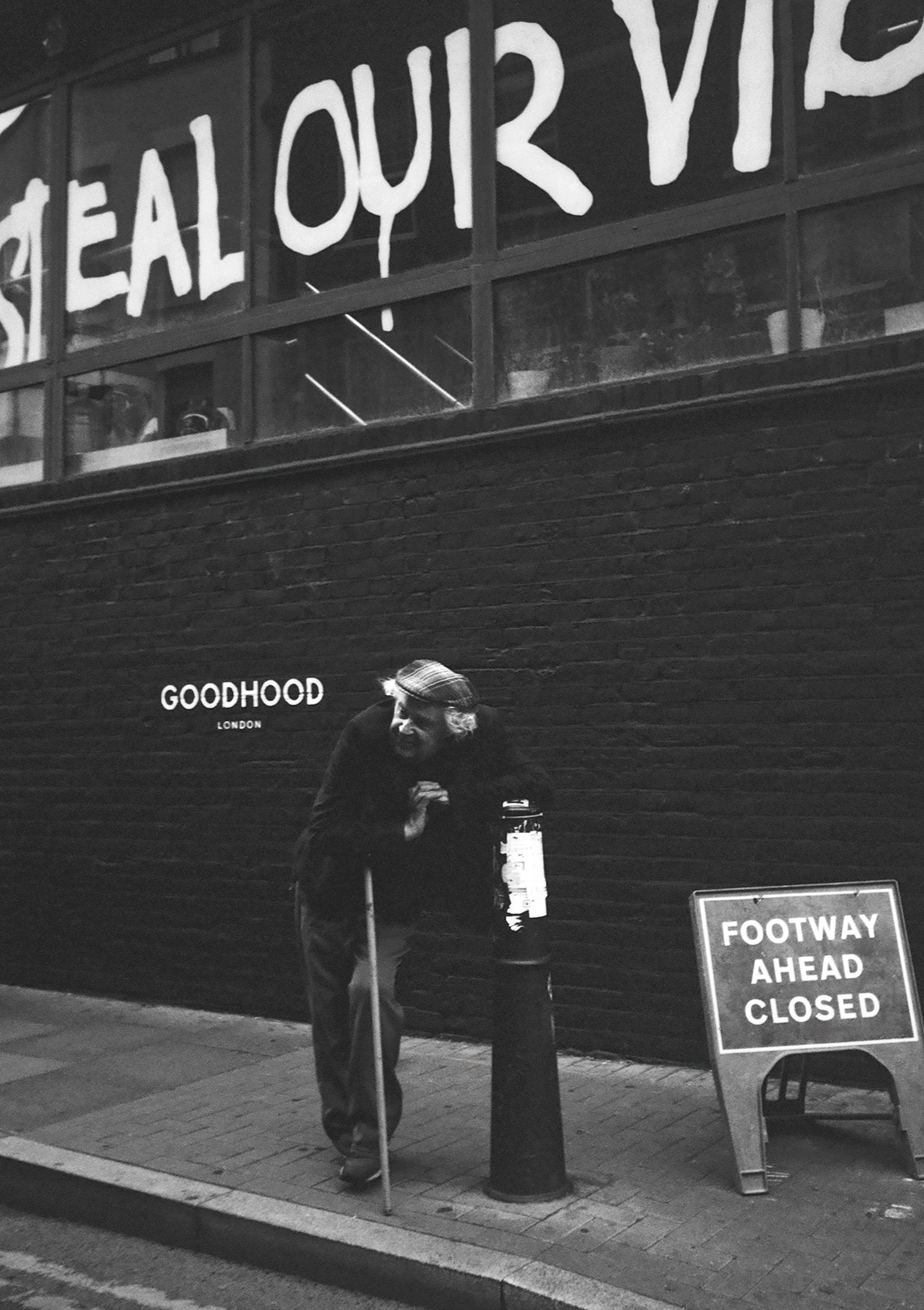 Olympus trip AF mini -  Ferrania P30