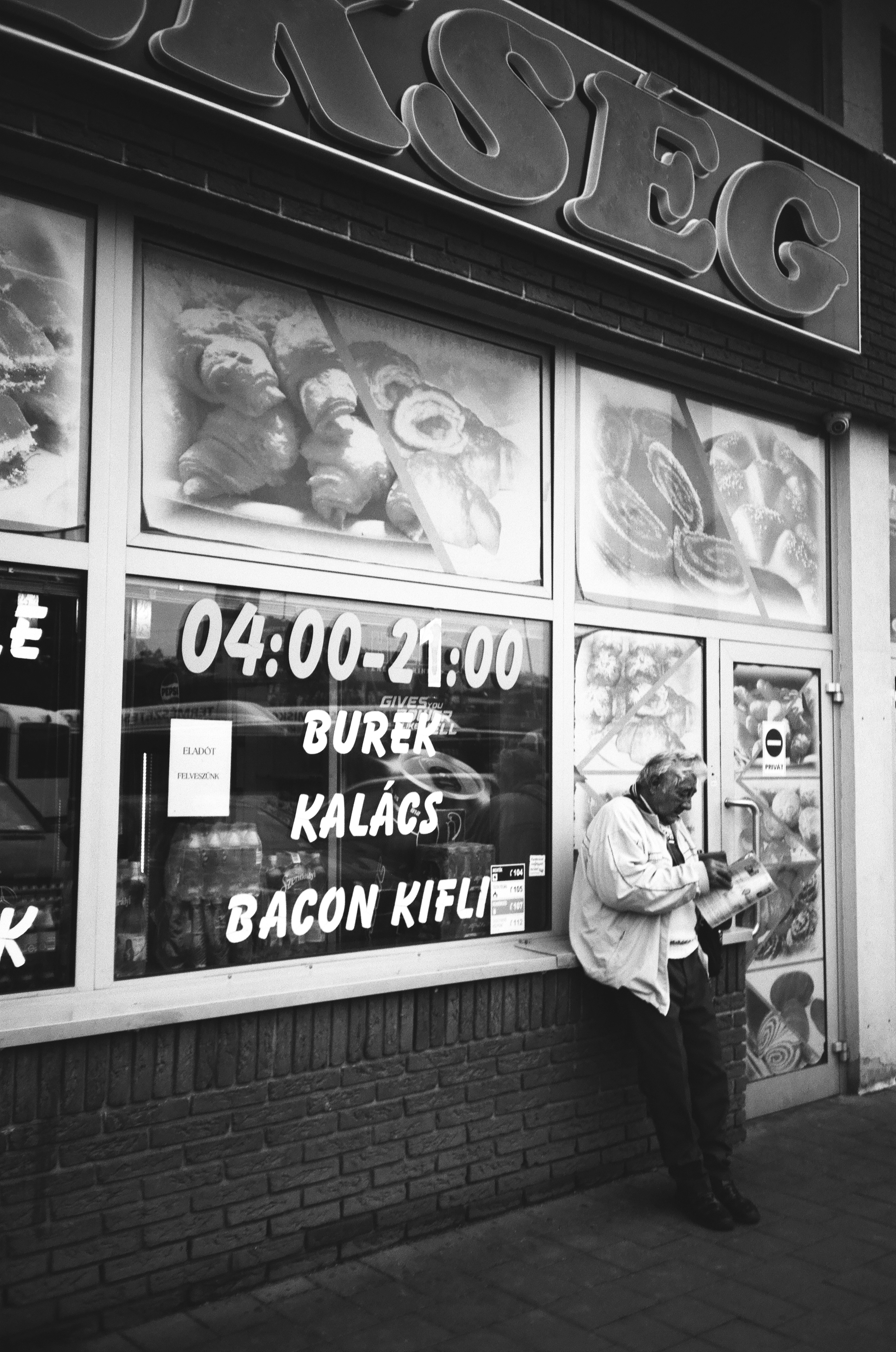 Olympus trip AF mini -  Ferrania P30