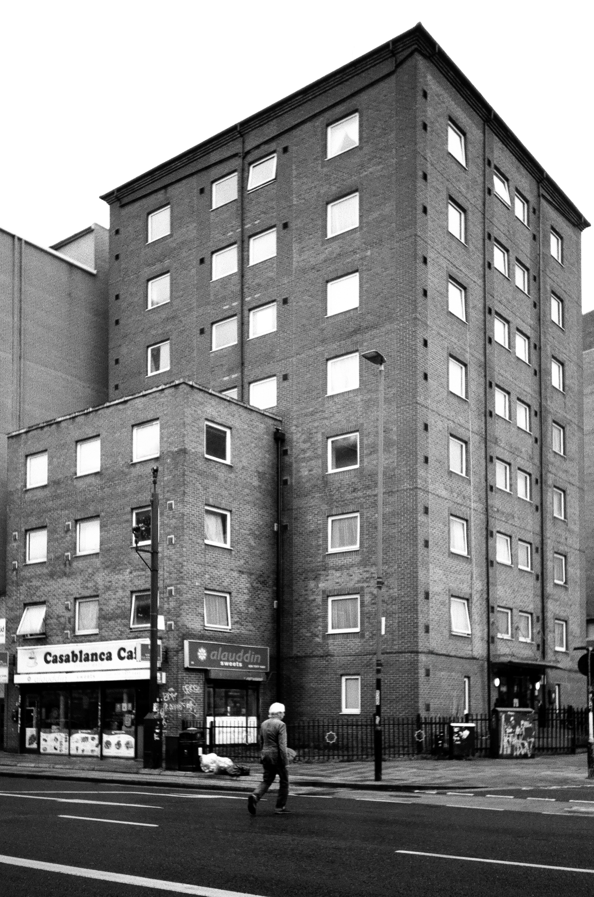 Olympus trip AF mini - Kodak 100tmax 