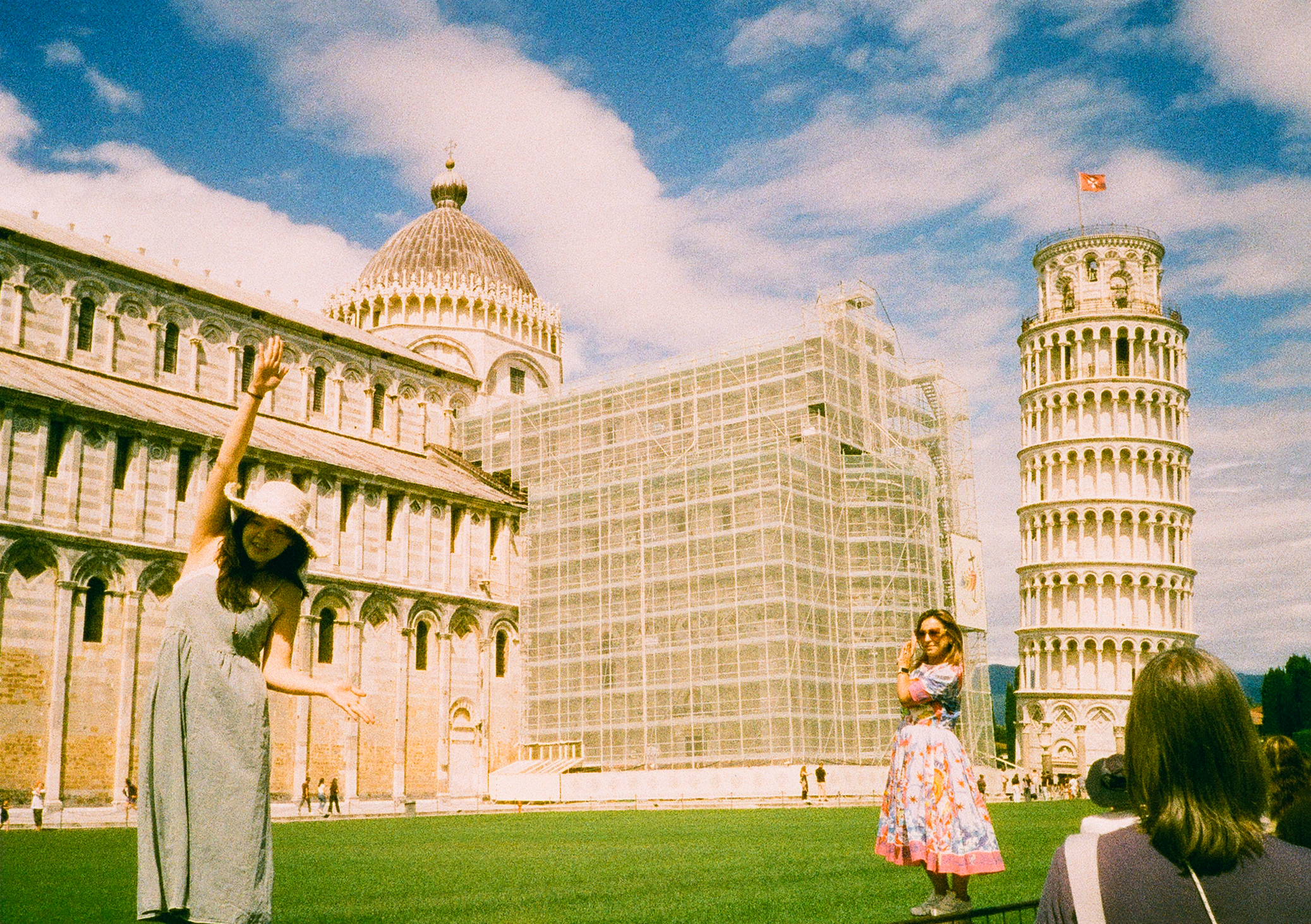 Pentax 17 - Harman Phoenix II 200