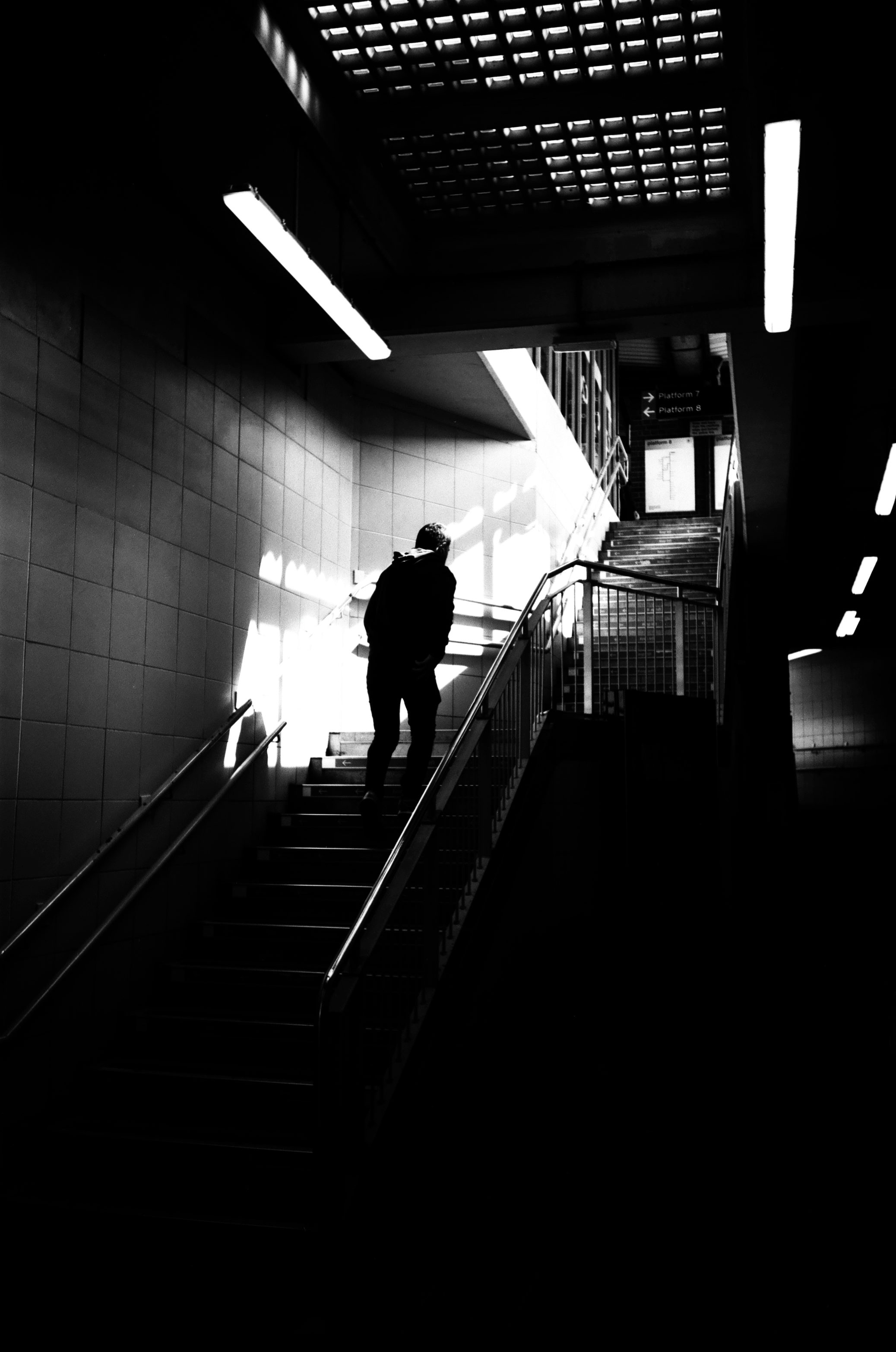 Olympus trip AF mini -  Rollei rpx 25