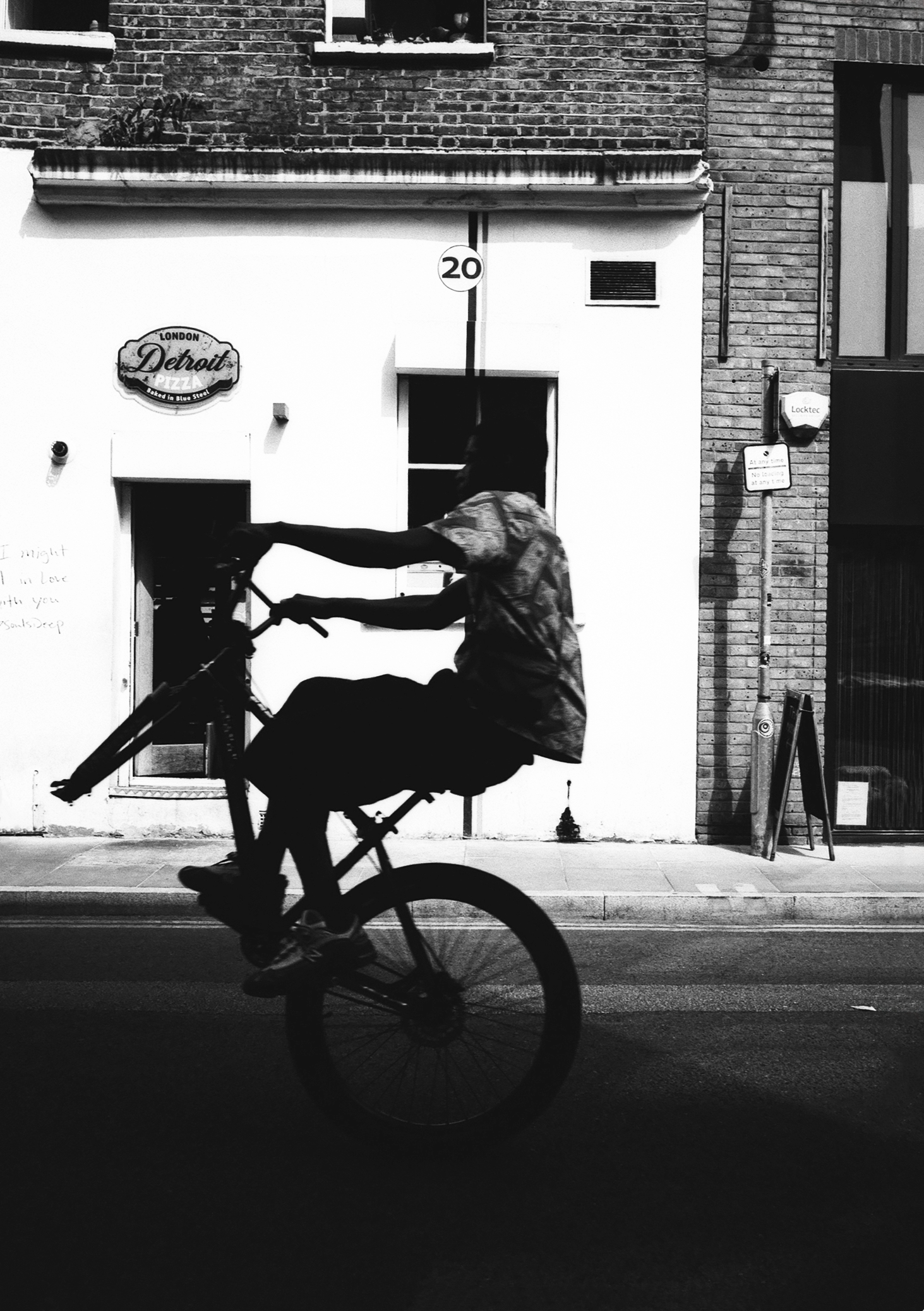 Pentax 17 - Dragon film N01