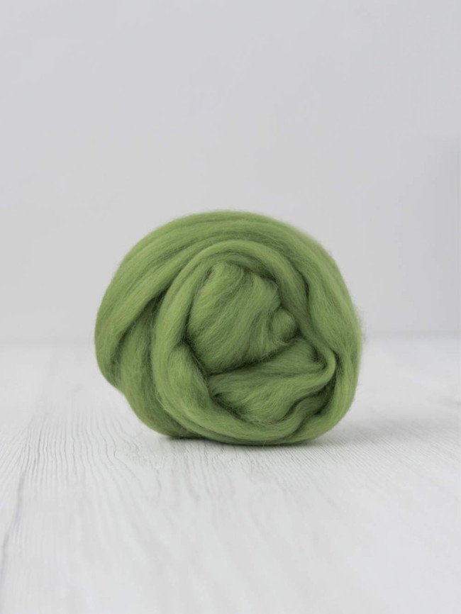 Leaf Wool Roving.jpg