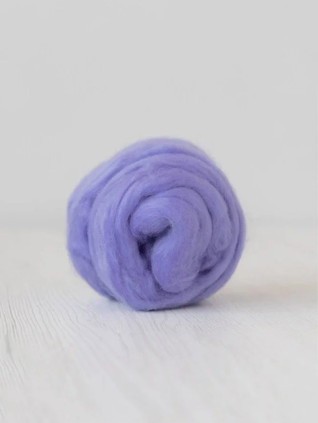 Lilac Wool Roving.jpg