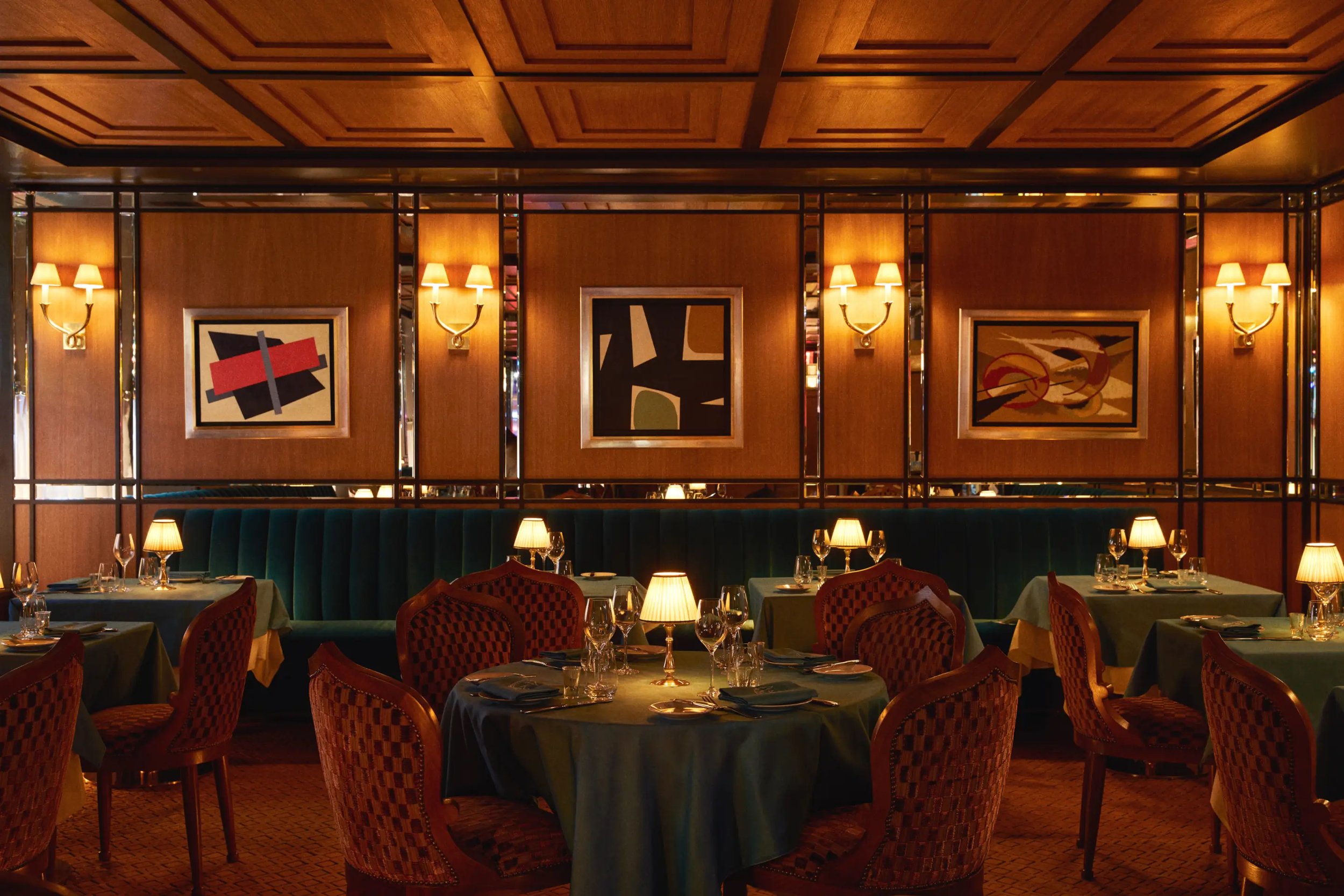 The-Mark-caviar-kaspia-dining-room.jpeg