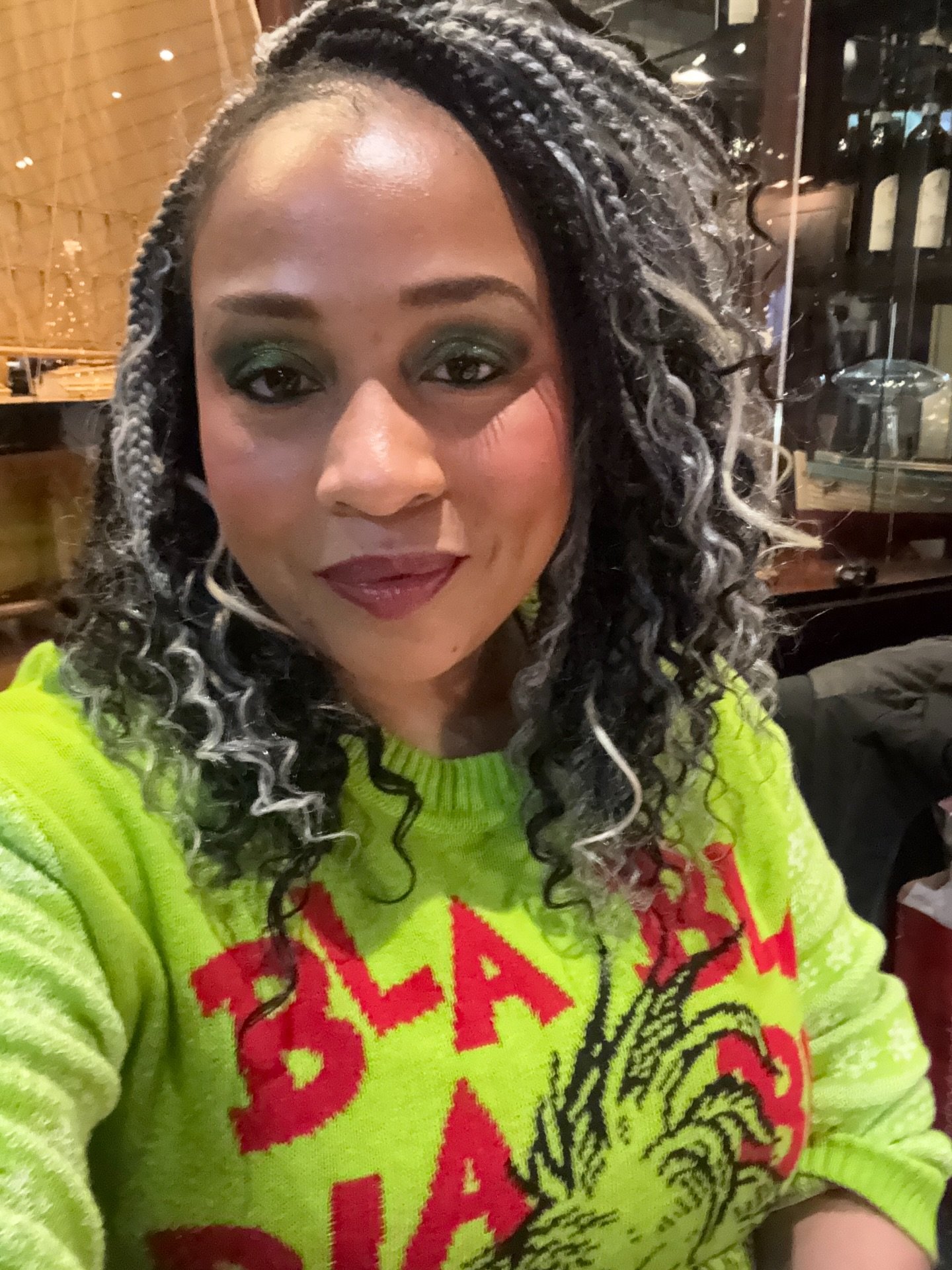 Spent time with family over the holidays 🥳

From Charlotte to Rocky Point to Asheville&hellip; we had a time 🙌🏽

Happy 2026 👏🏽 Full vlogs on YouTube (MsQueenRo)

#newyear2026❤️❤️🎉 #familypost