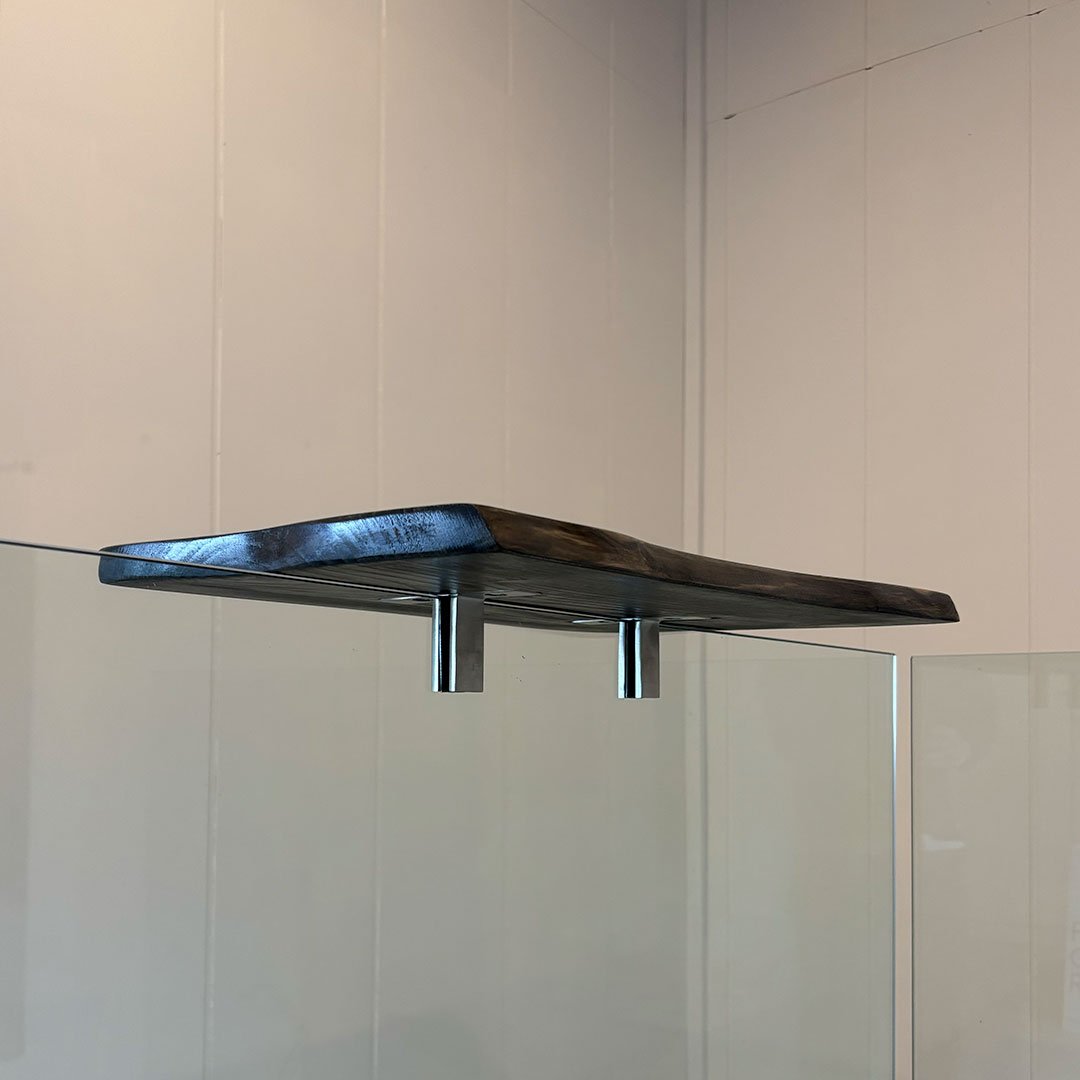 Stained_Frameless_Glass_Ledge_2.jpg