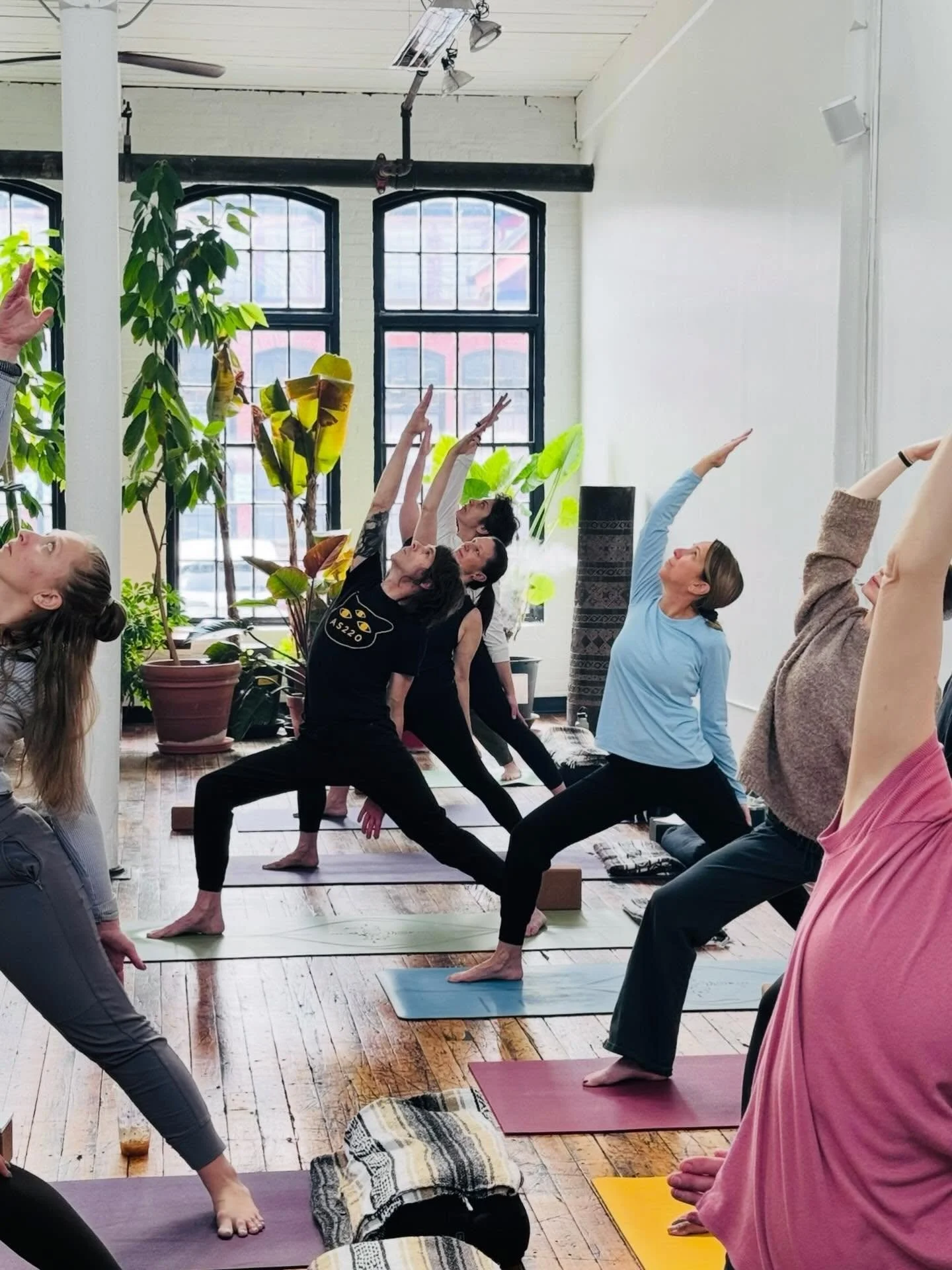 We&rsquo;ve got another gloomy one outside today, but trust that our Rhode Island Summer&trade; will be here in the blink of an eye! ☀️ 

So we want to hear from you! Respond to our Summer Survey (just three minutes of your time) to be entered into a