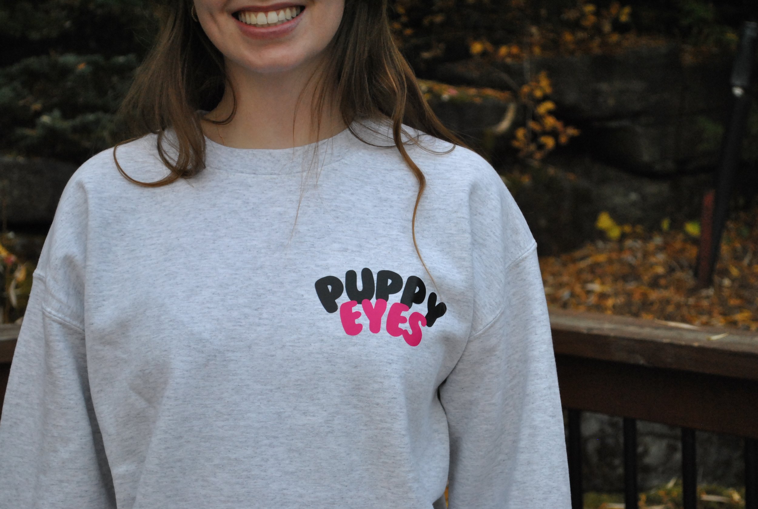 Puppy eyes - Crewneck