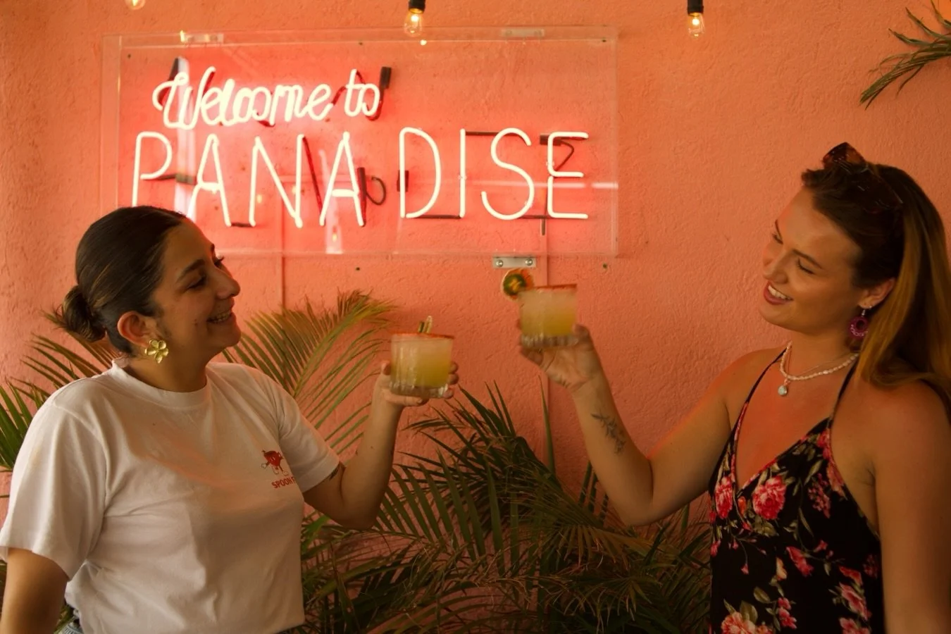 your saturday reminder: margaritas taste better as 2x1 🍸
on special all day &amp; night ✨ 
tag who you&rsquo;re bringing!