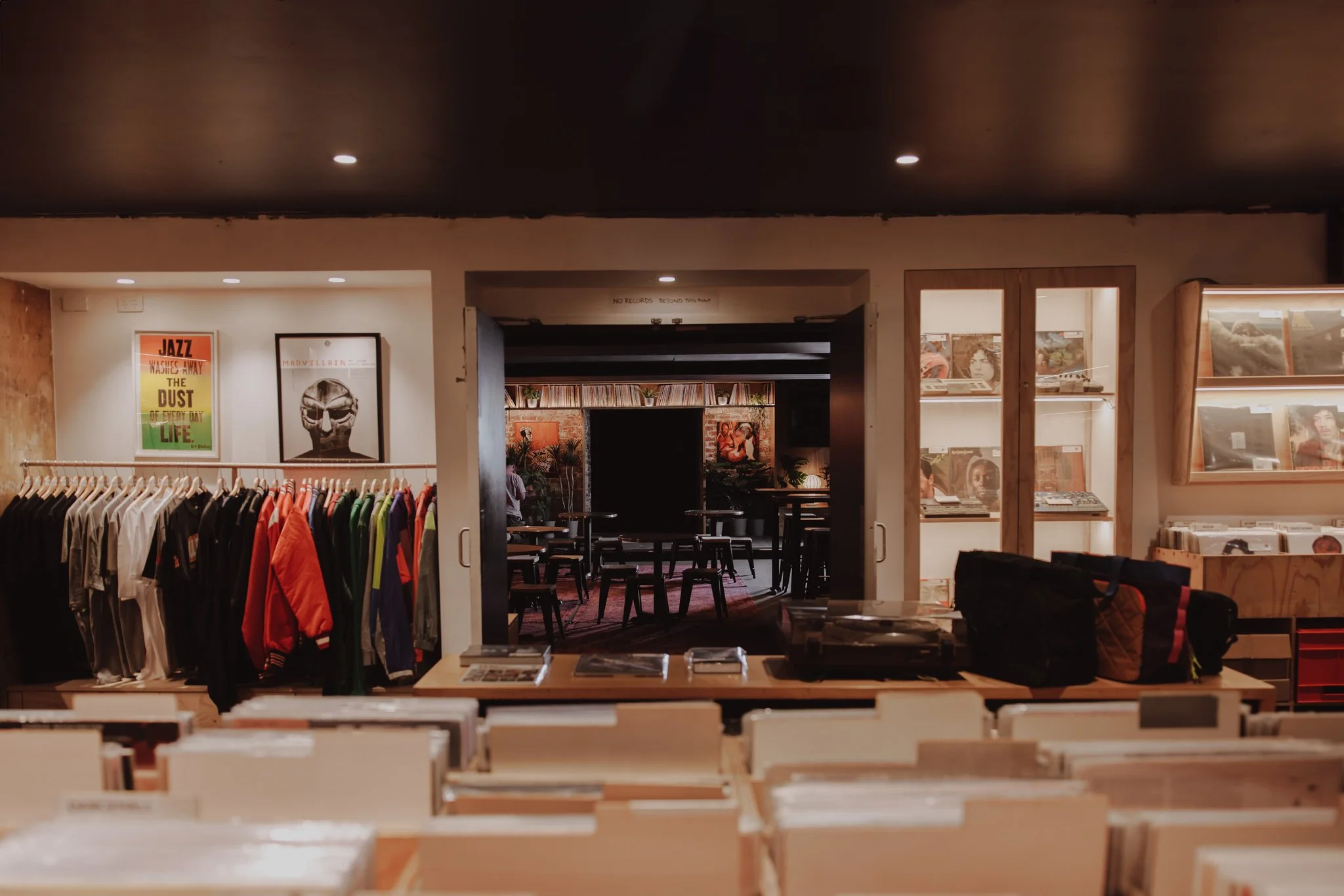 LOWRES_WAX_LOUNGE_SHOOT02_2024_DUNCOGRAPHIC-177.jpg