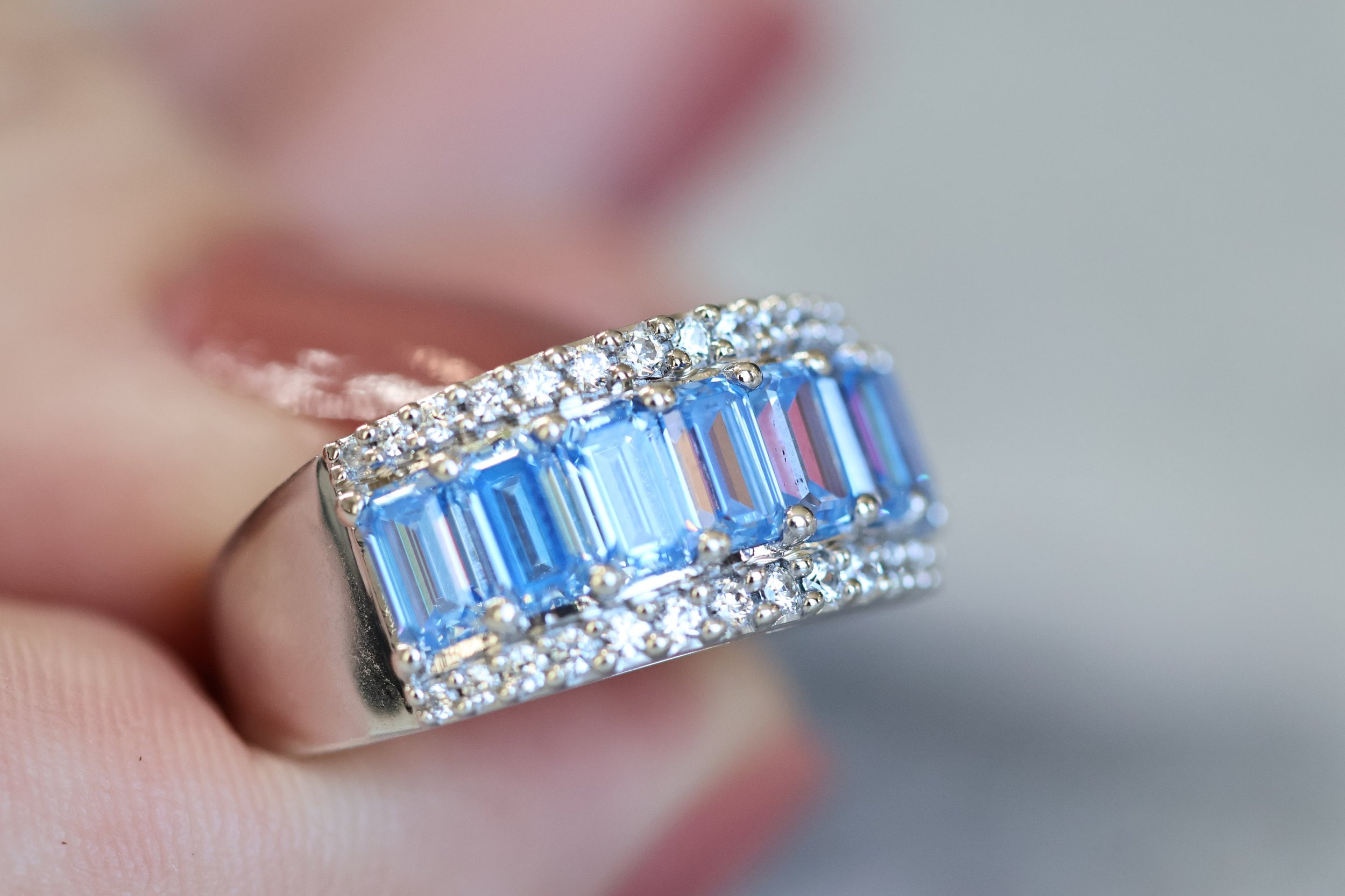 https://i.etsystatic.com/45534643/r/il/63d44b/5124349020/il_fullxfull.5124349020_r8gy.jpg