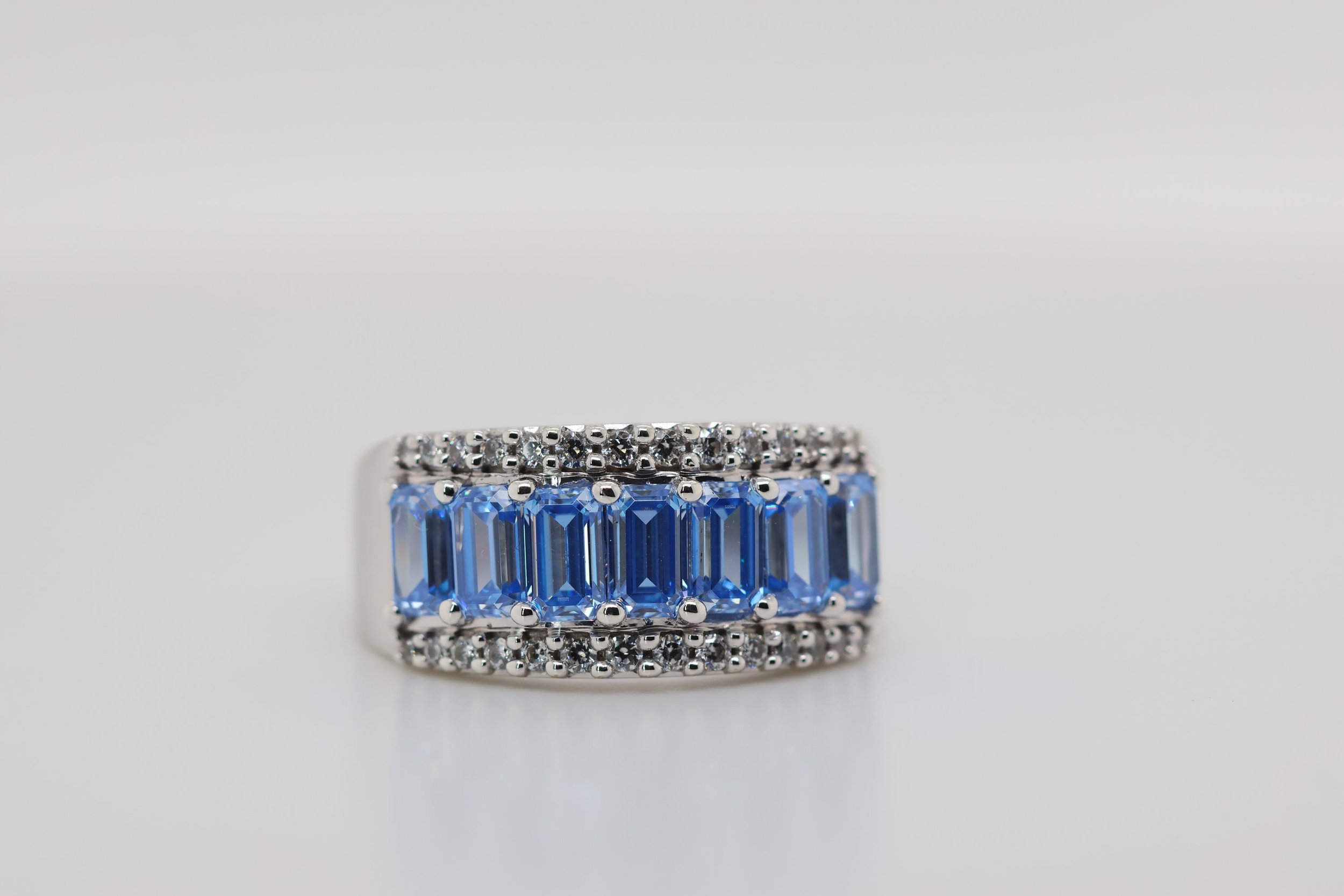 https://i.etsystatic.com/45534643/r/il/8e4707/5124349842/il_fullxfull.5124349842_tnow.jpg