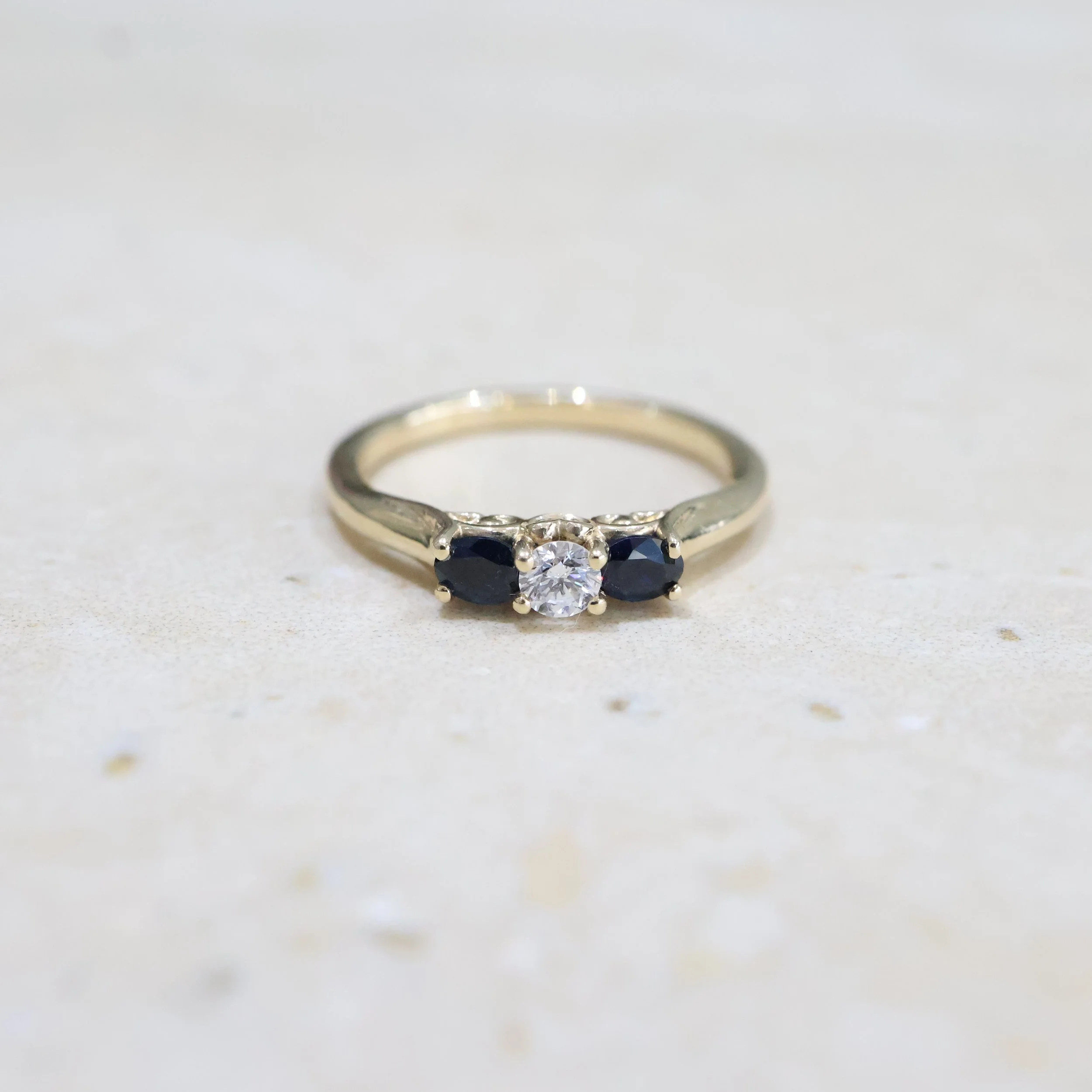 ISLA | 14ct Yellow Gold Australian Blue Sapphire & Lab-Grown Diamond Ring