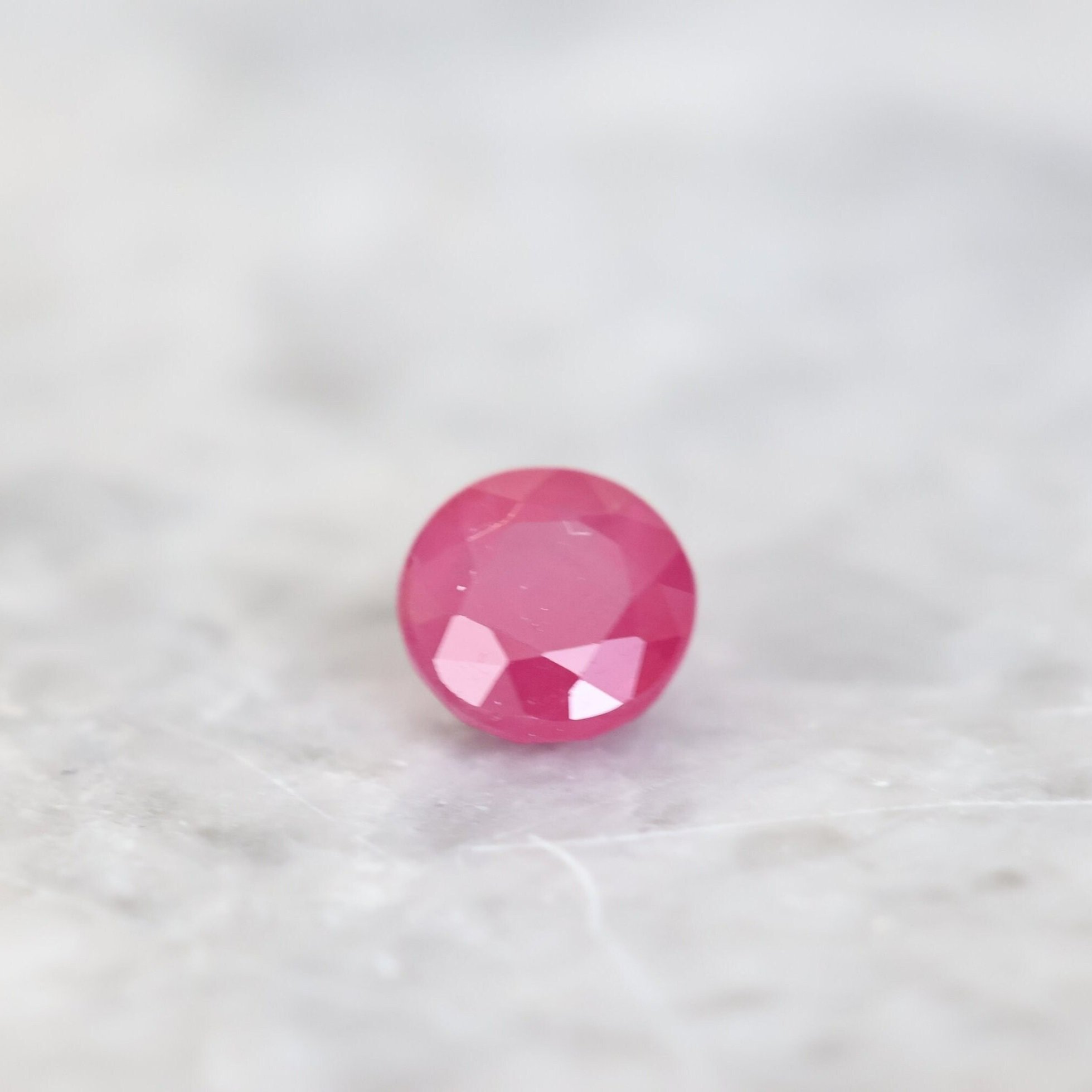 Natural Round Cut Ruby 0.45ct
