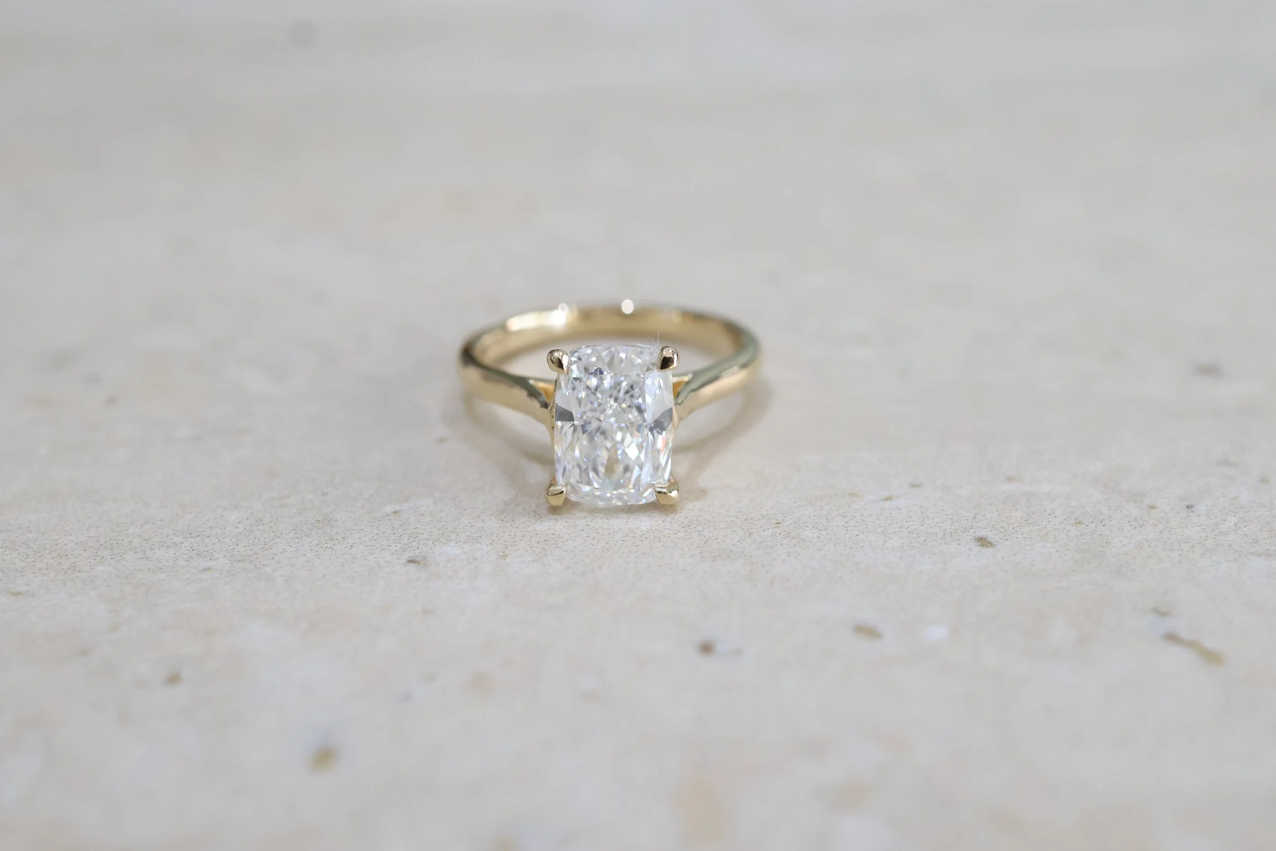 18ct Yellow Gold 2.02ct Cushion Cut D VVS1 Lab-Grown Diamond Engagement Ring