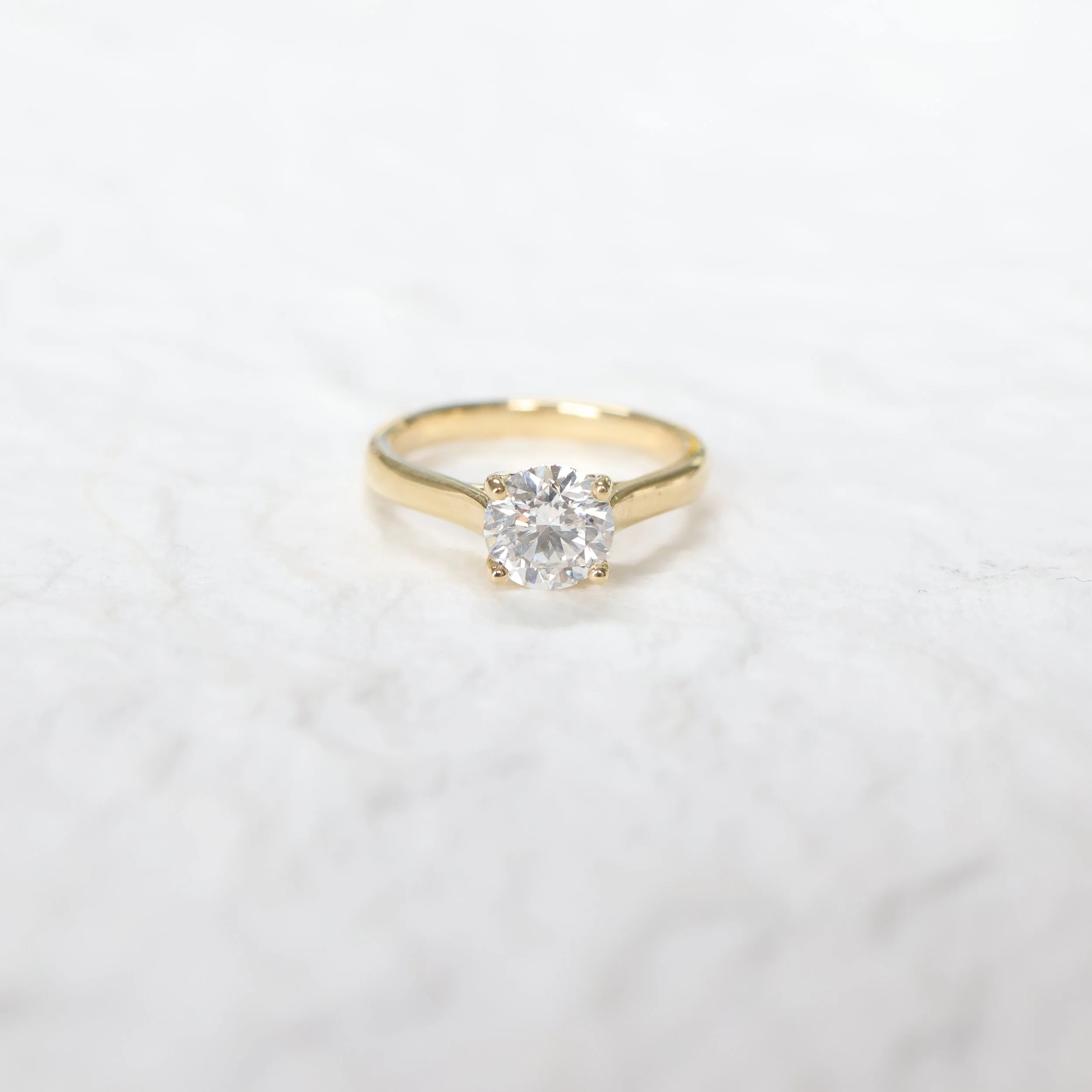 18ct Yellow Gold 1.17ct Brilliant Cut Natural Diamond Solitaire Engagement Ring