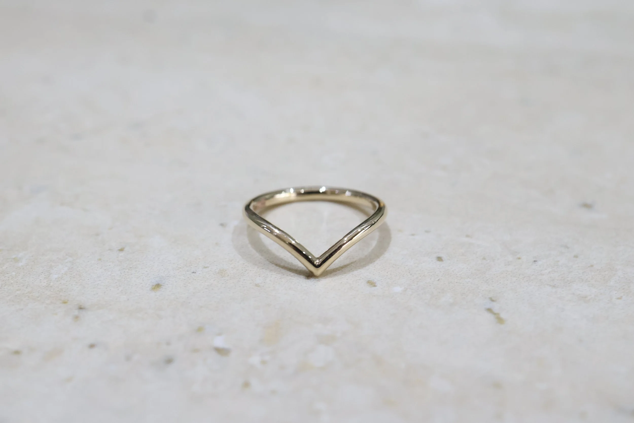 9ct Yellow Gold V-Shaped Wedding Band
